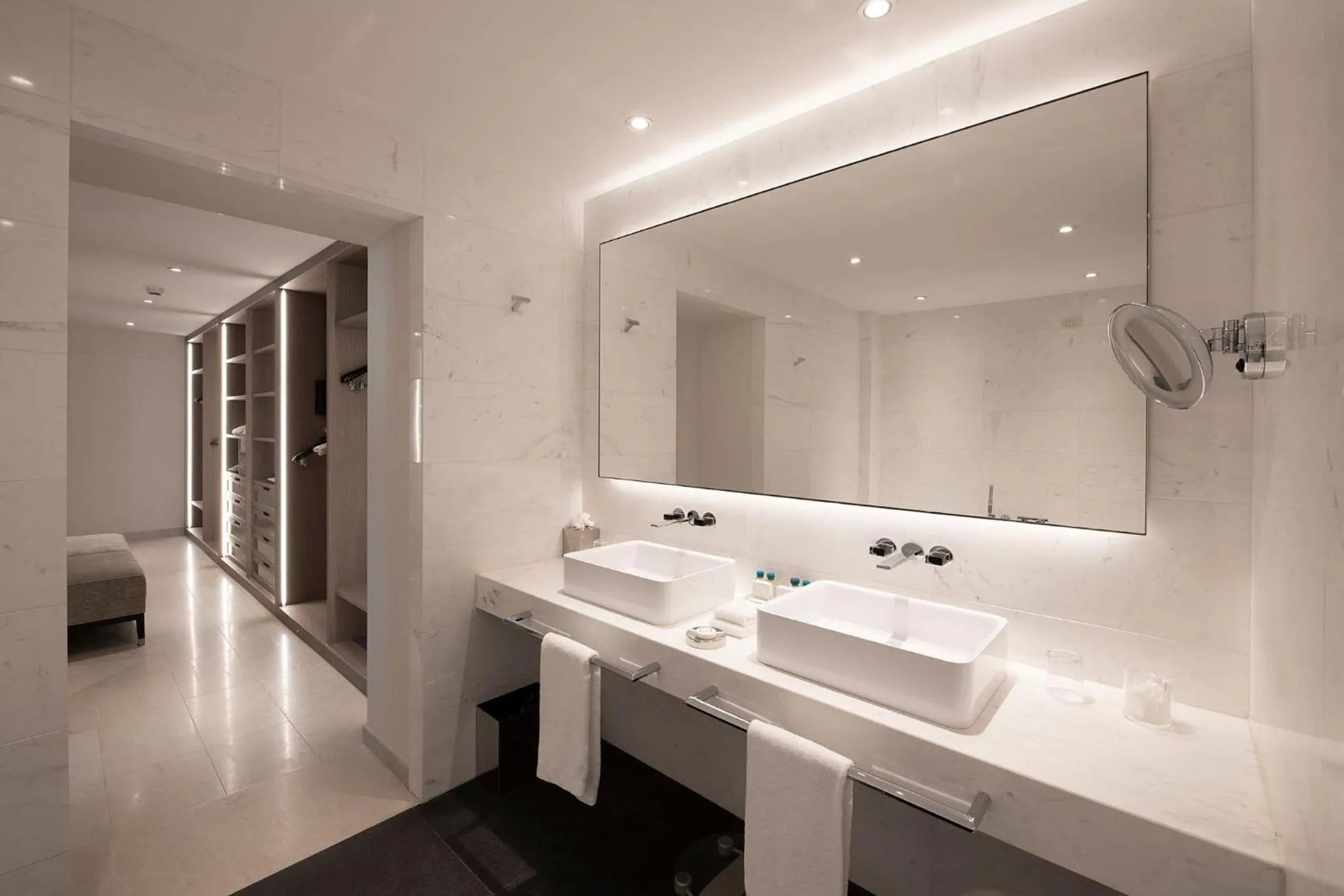 Bathroom in San Clemente Palace Venice