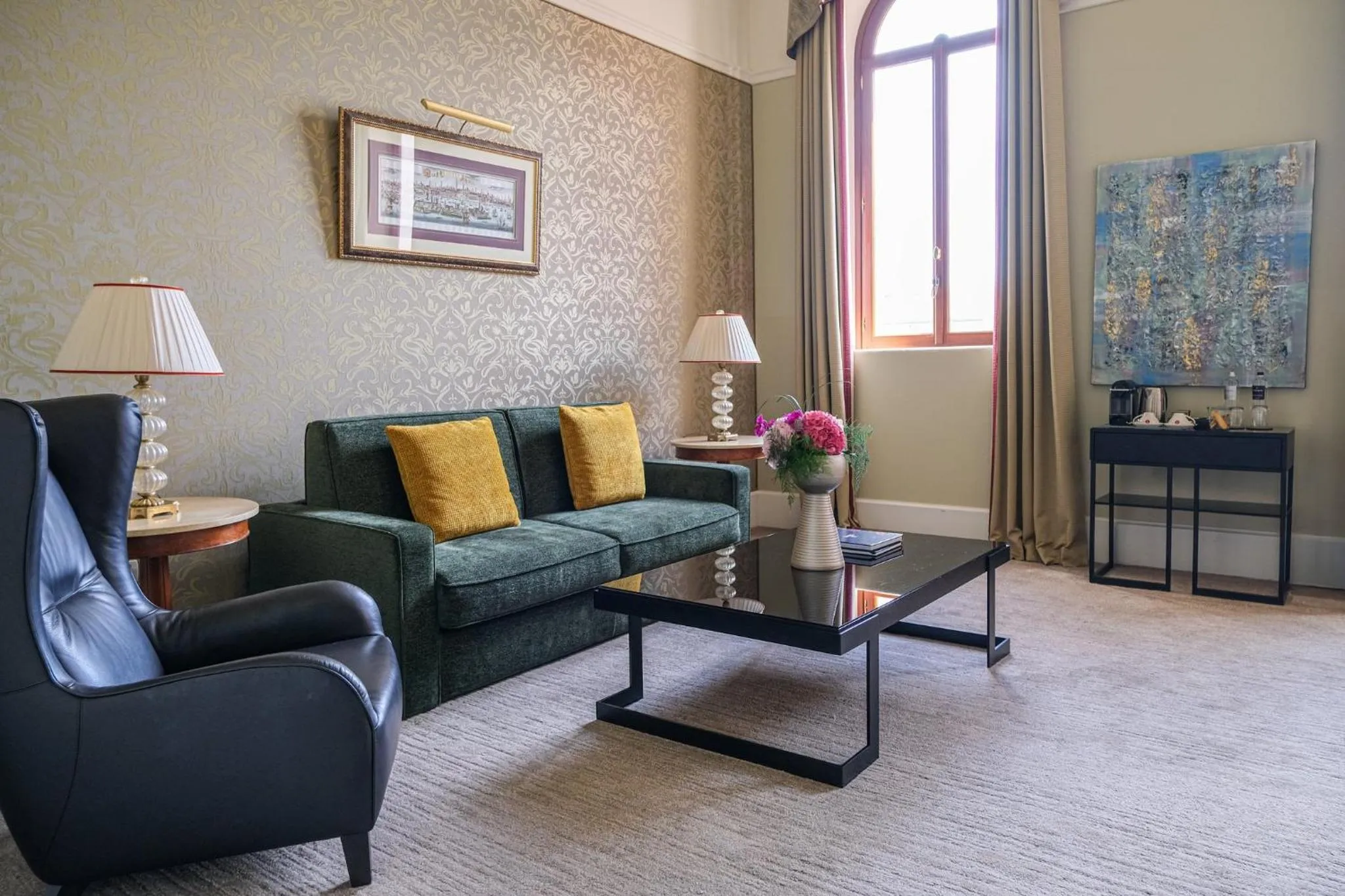 Photo of the whole room in San Clemente Palace Venice