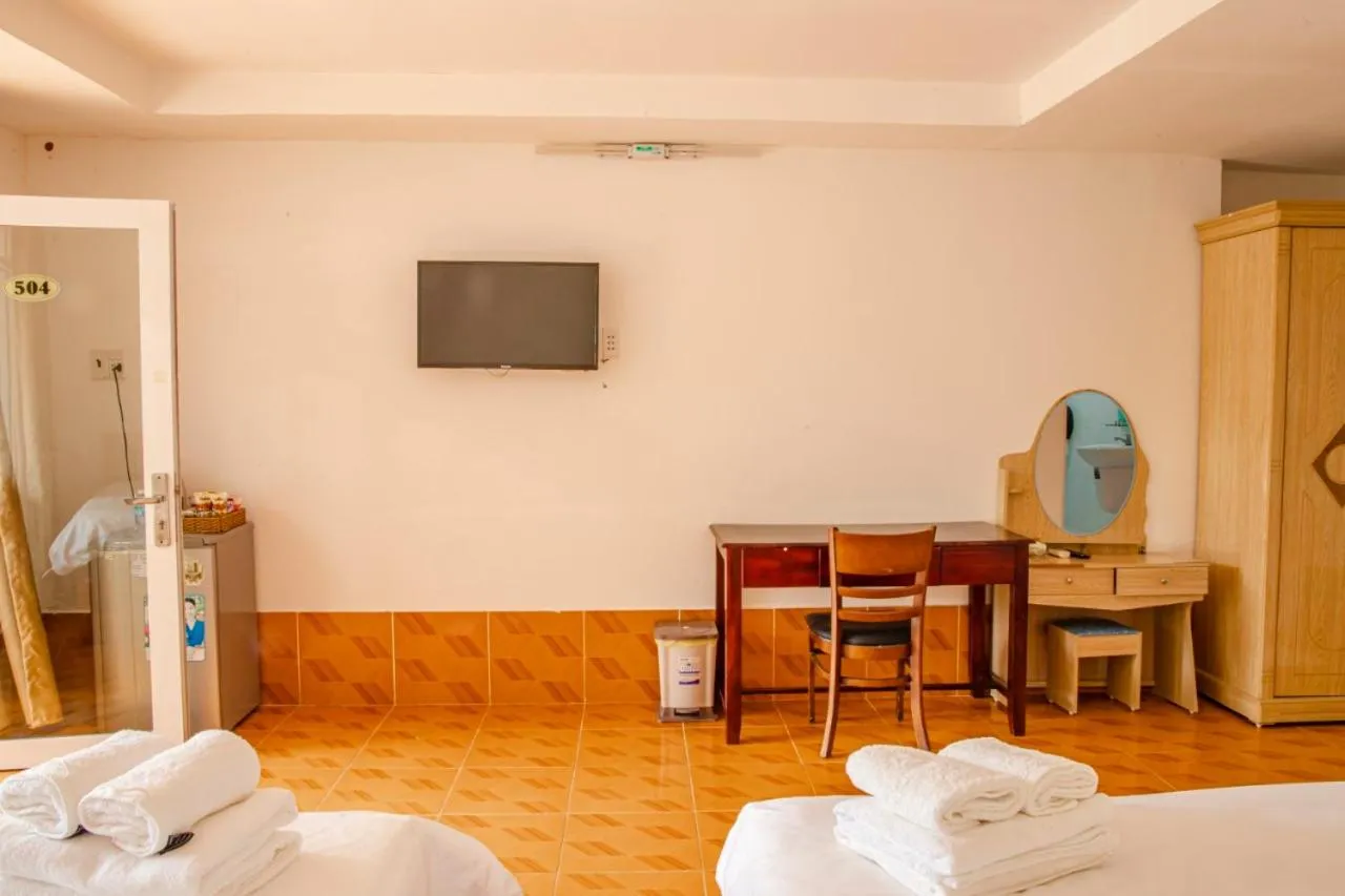 TV and multimedia, Bed in Thiên Tân Hotel