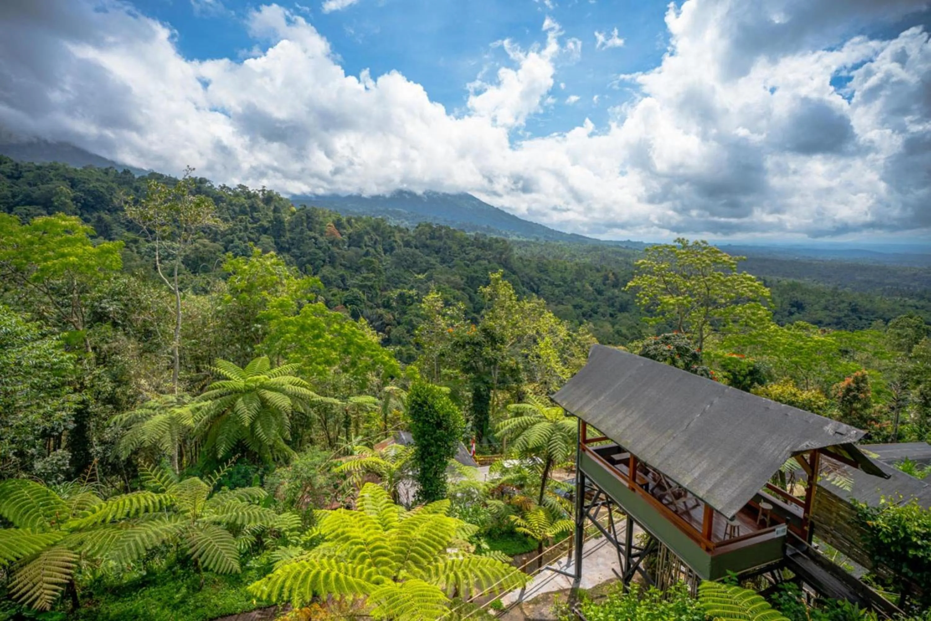 Nearby landmark in Sang Giri Mountain Tent Resort