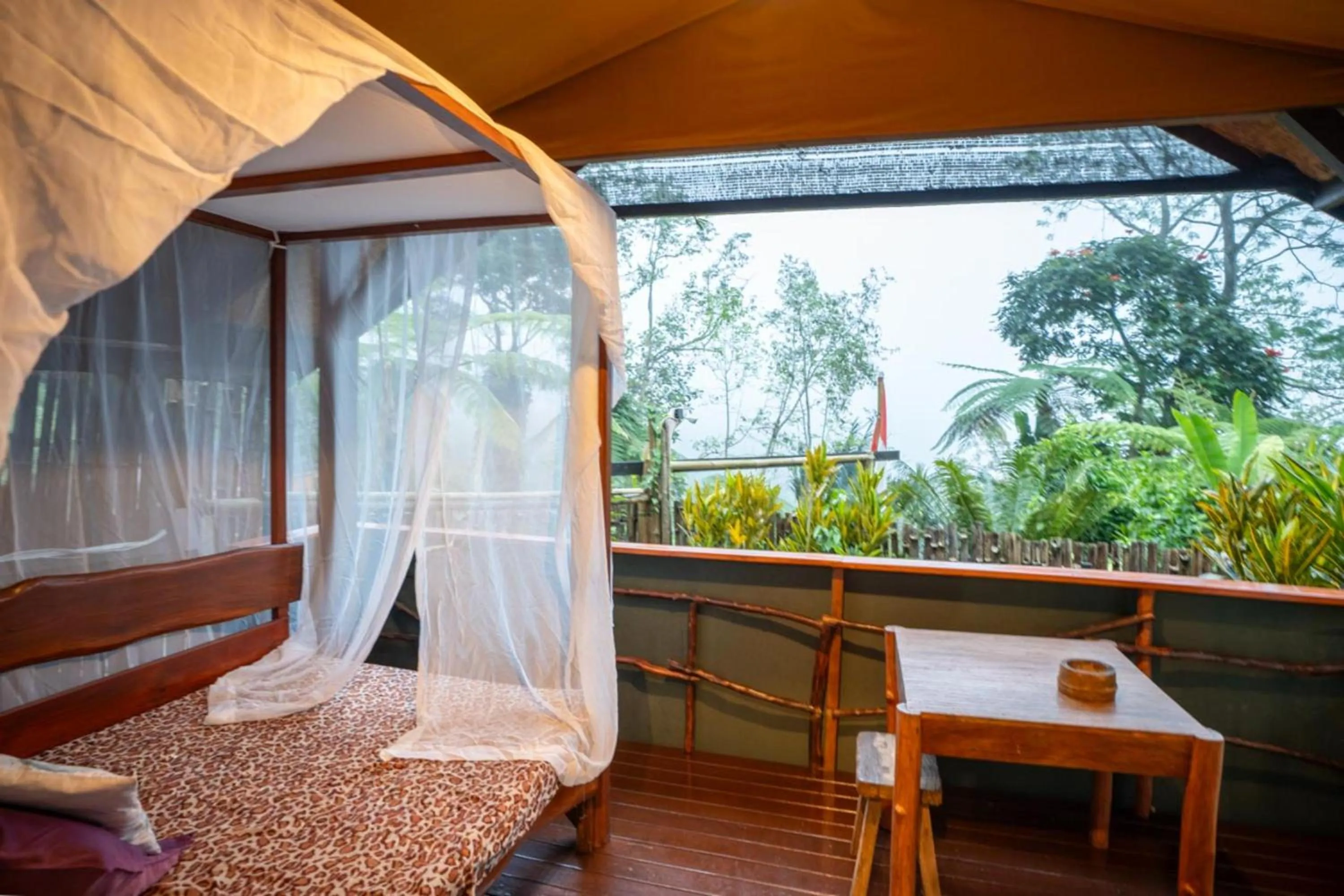 Bed in Sang Giri Mountain Tent Resort