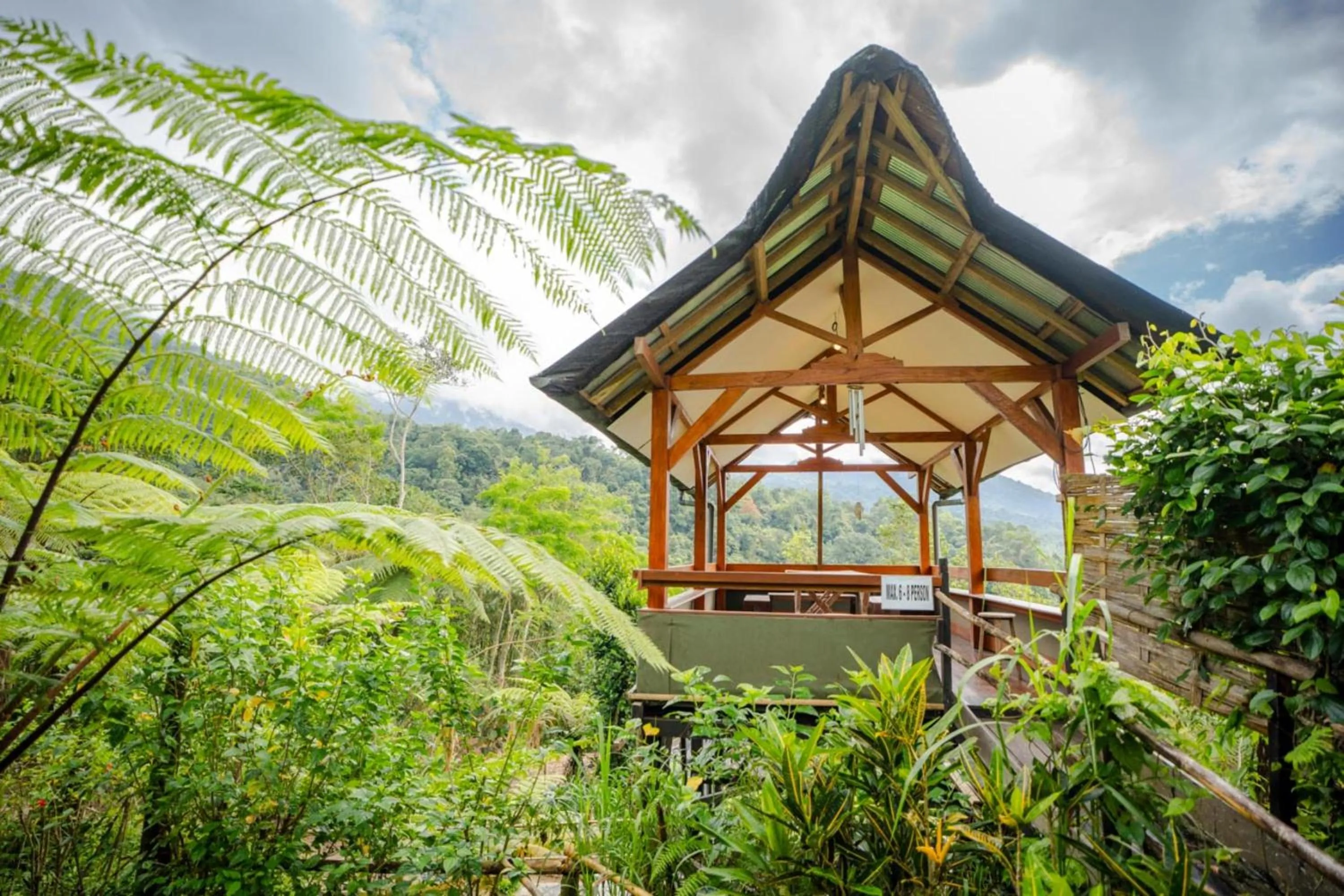 Nearby landmark in Sang Giri Mountain Tent Resort