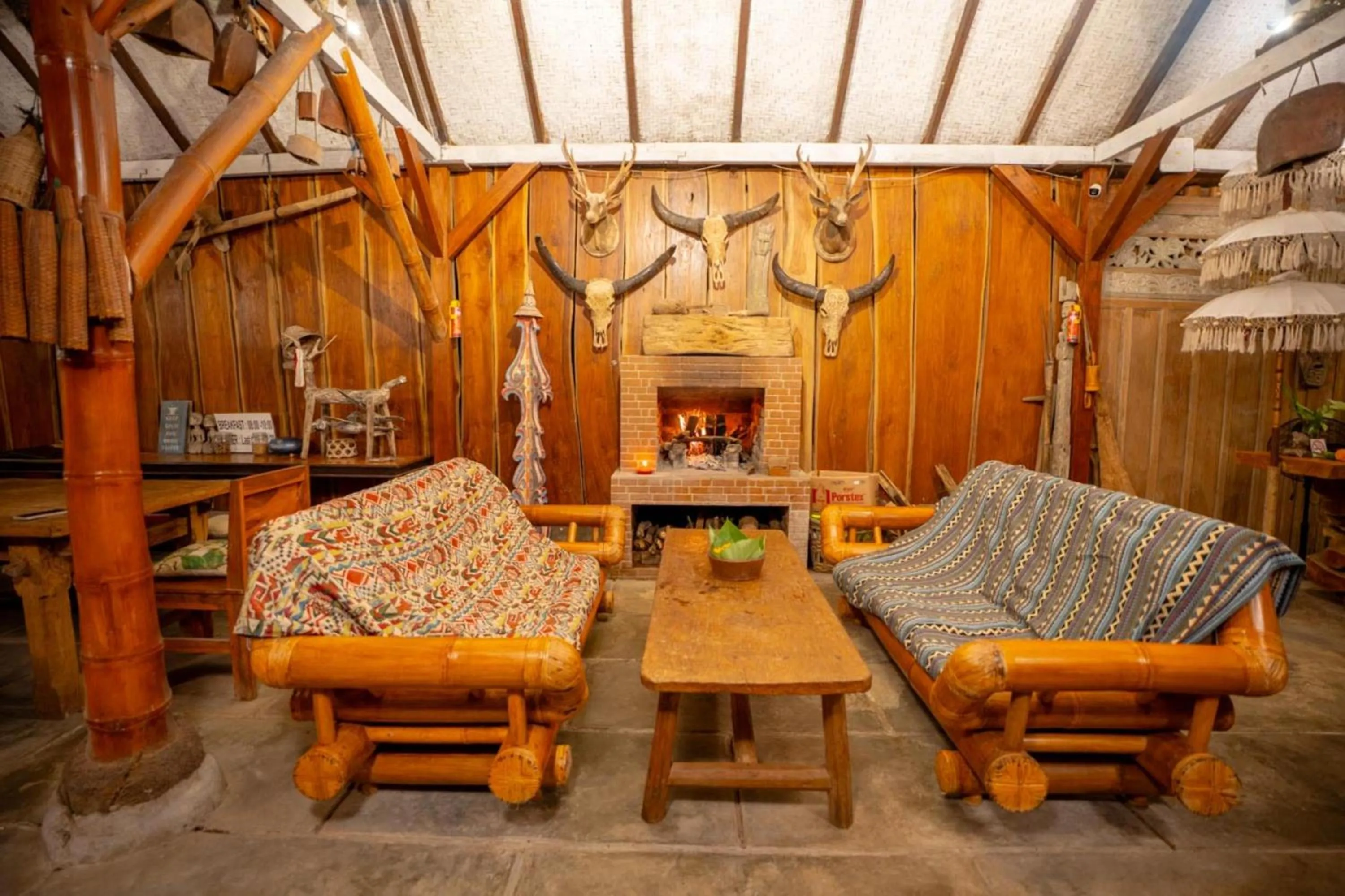Living room in Sang Giri Mountain Tent Resort