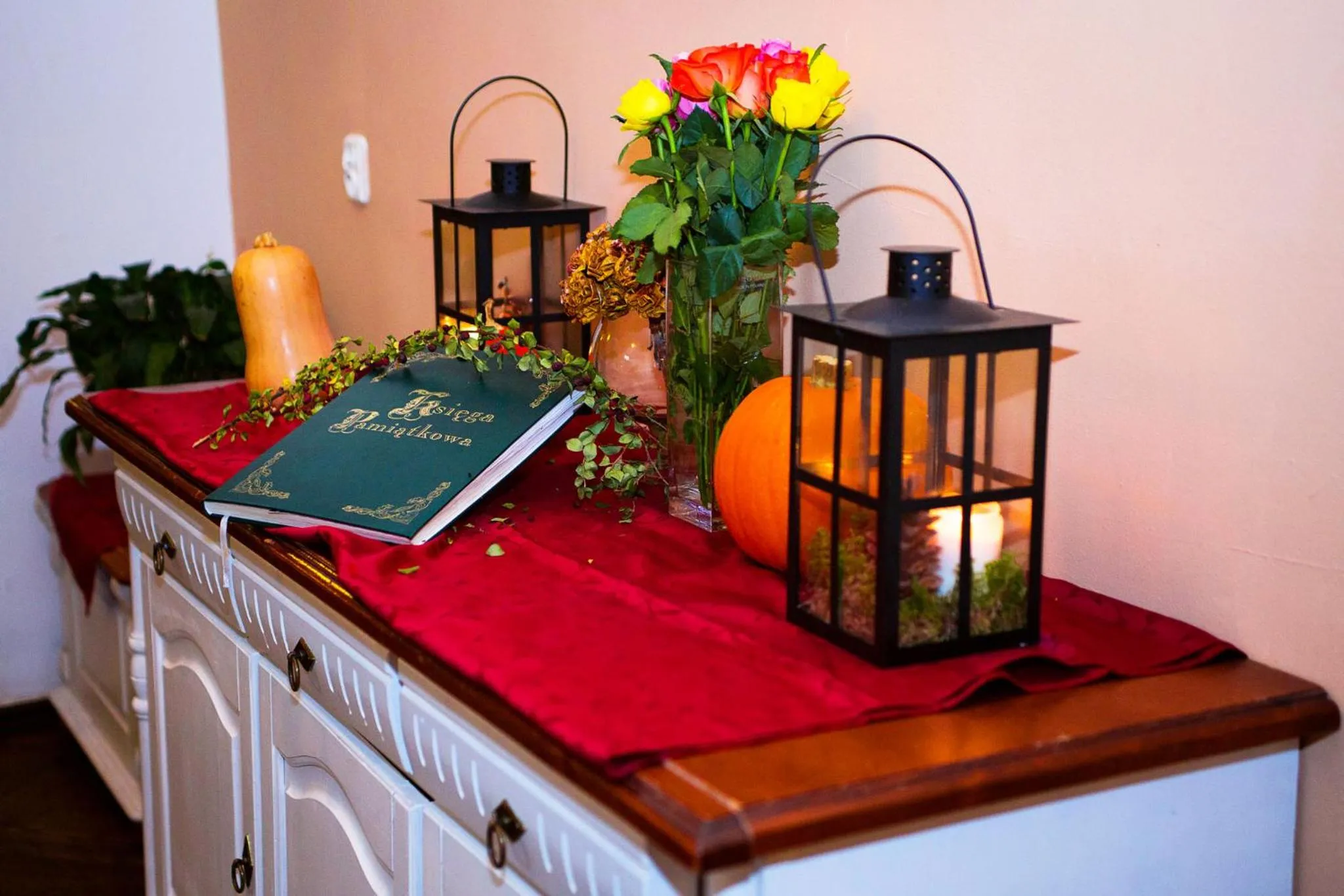 Property building in Willa Alfa