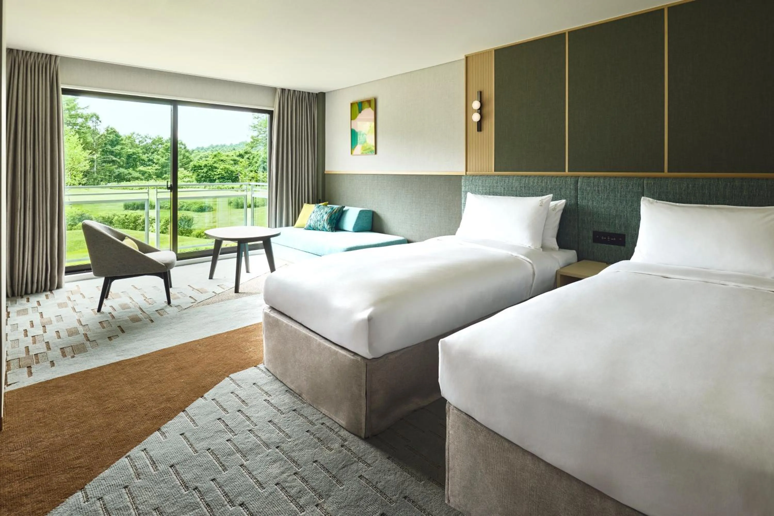 Photo of the whole room, Bed in ANA Holiday Inn Resort Karuizawa by IHG