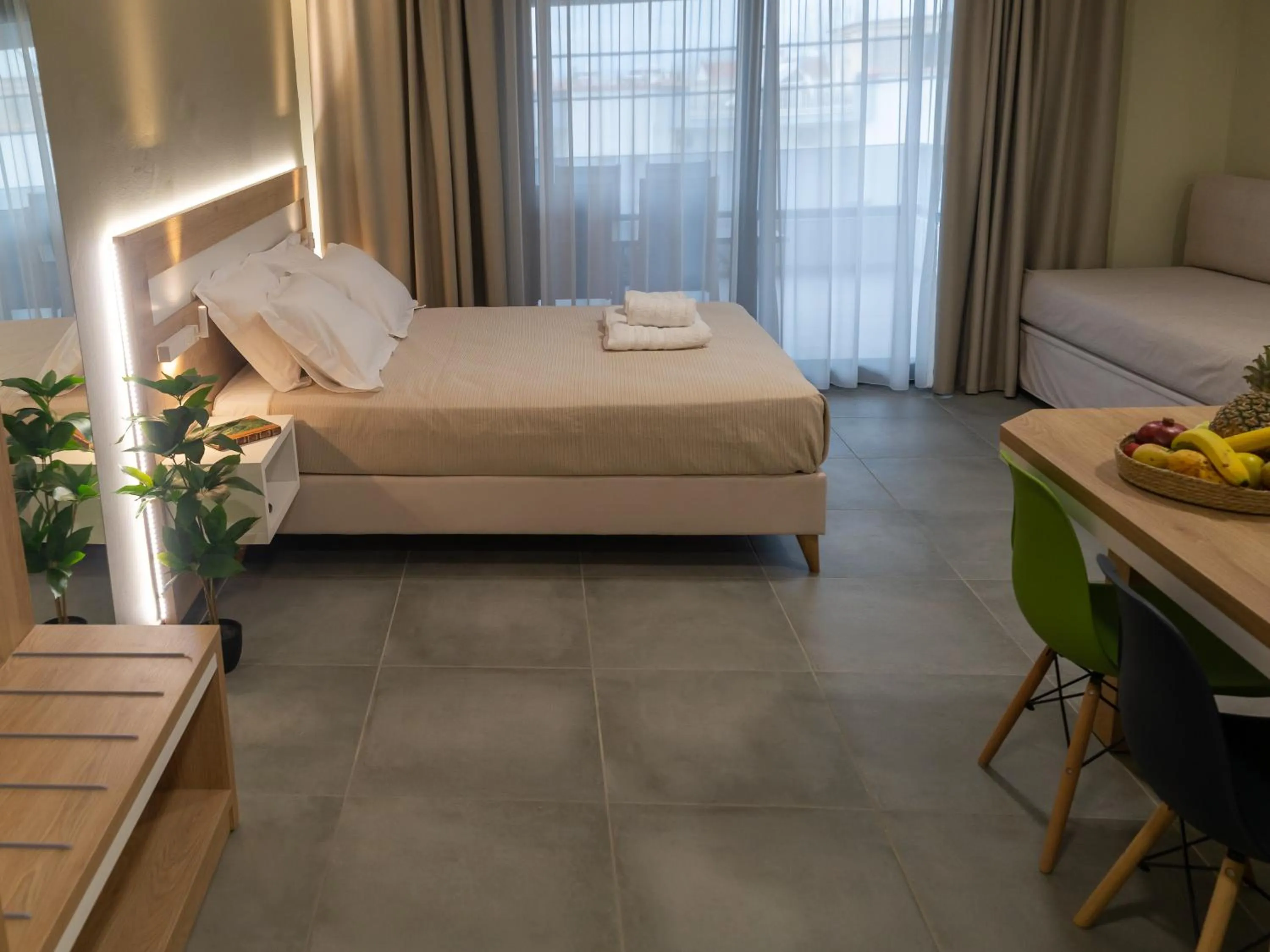 Bed in Garden Apartments