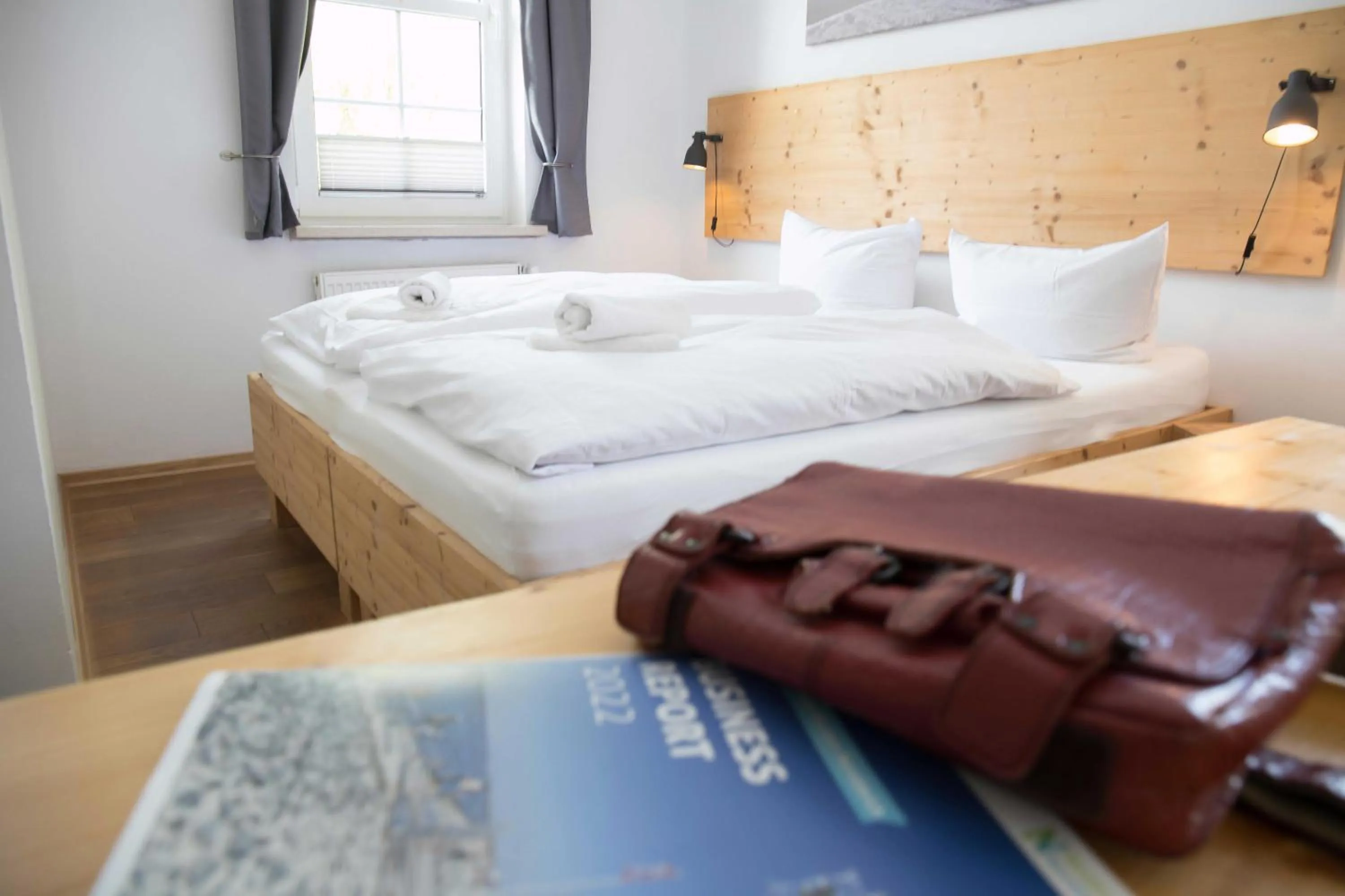 Bedroom, Bed in Wattlodge