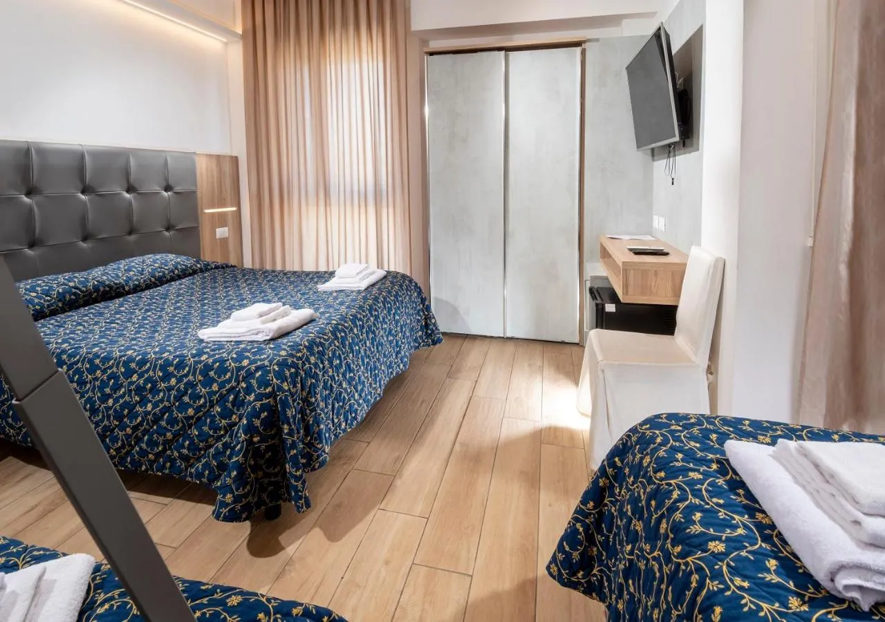 Photo of the whole room, Bed in Hotel Mediterraneo