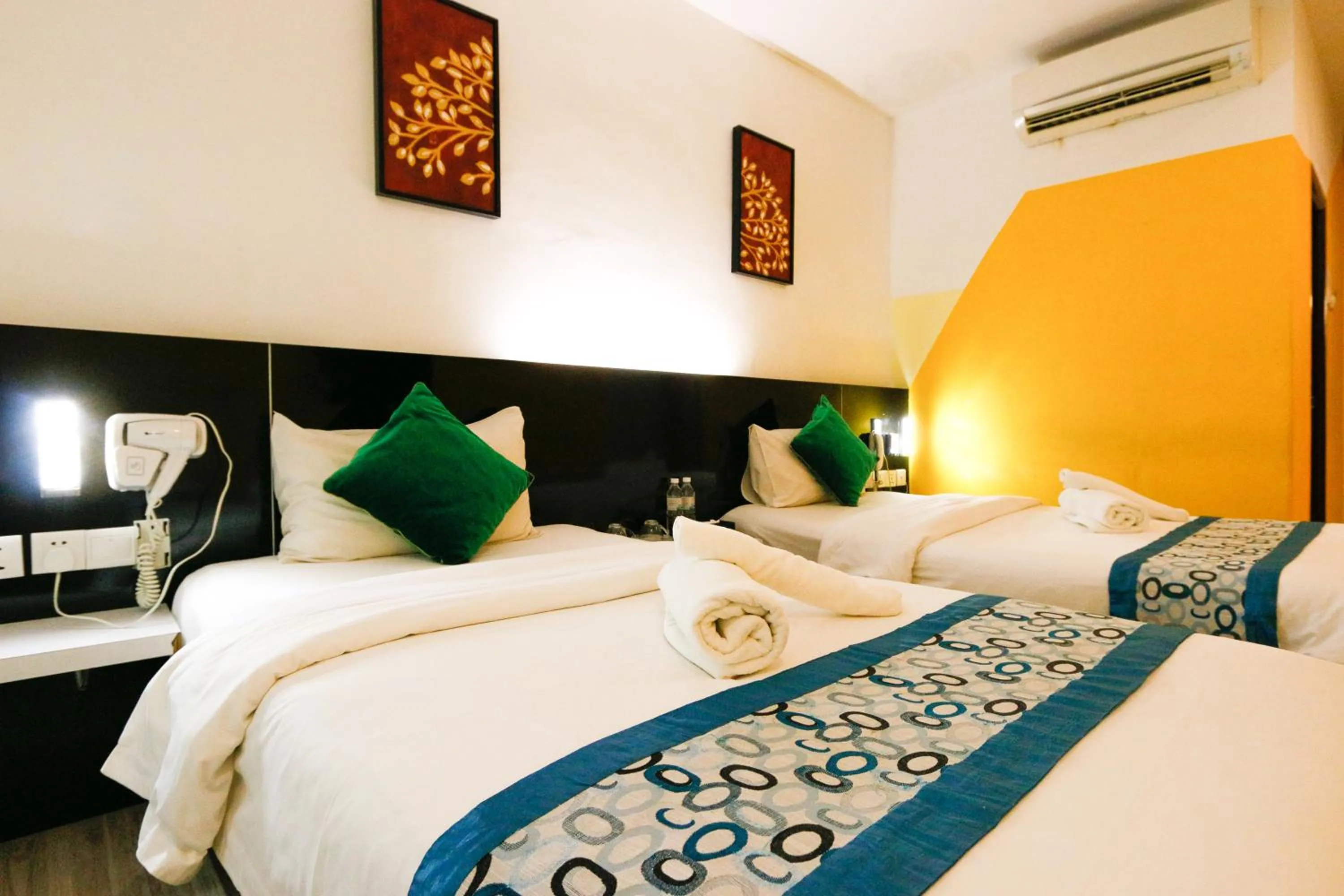 Bed in Golden Roof Hotel Ampang Ipoh