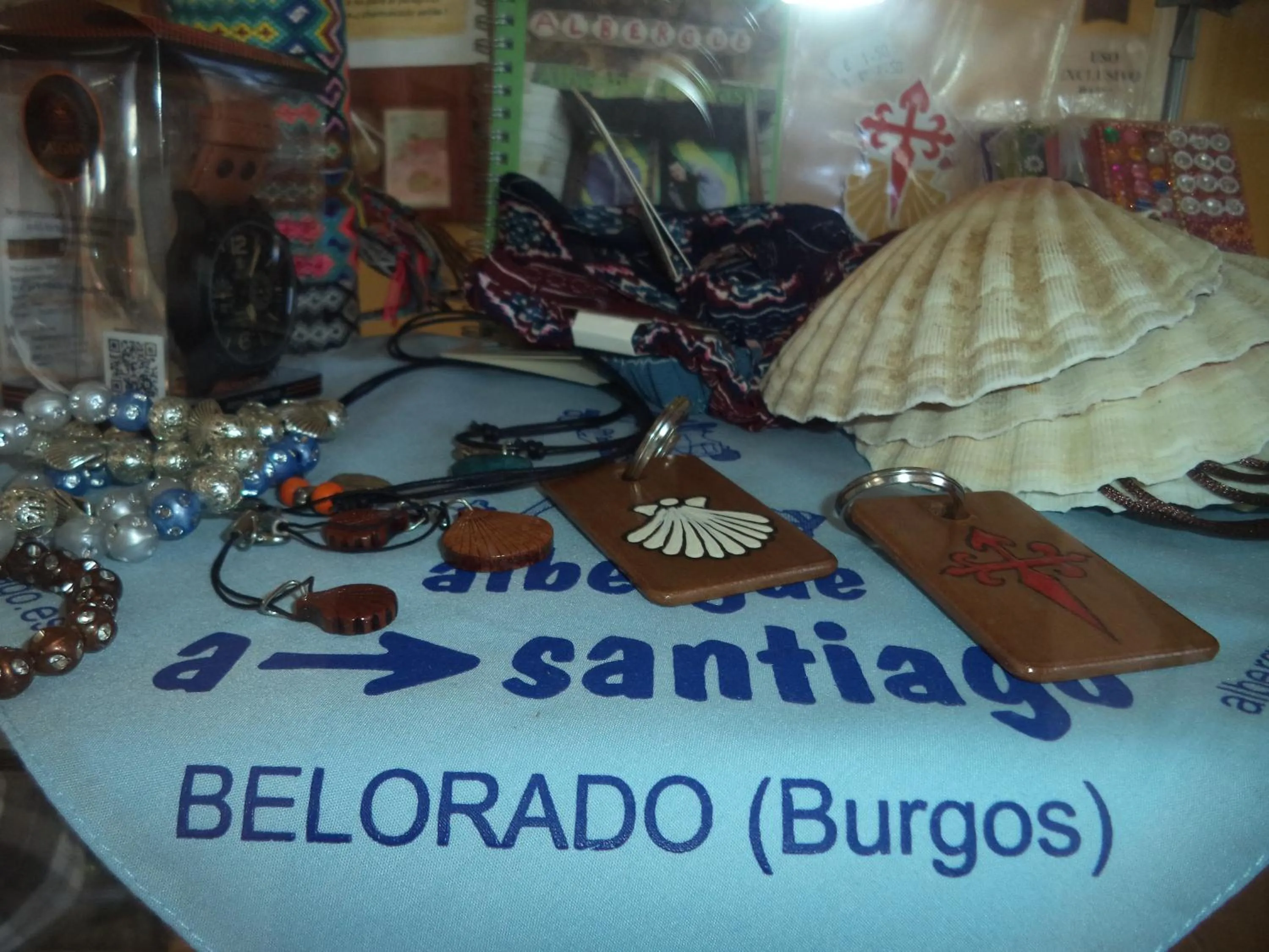 On-site shops in Albergue de Peregrinos A Santiago
