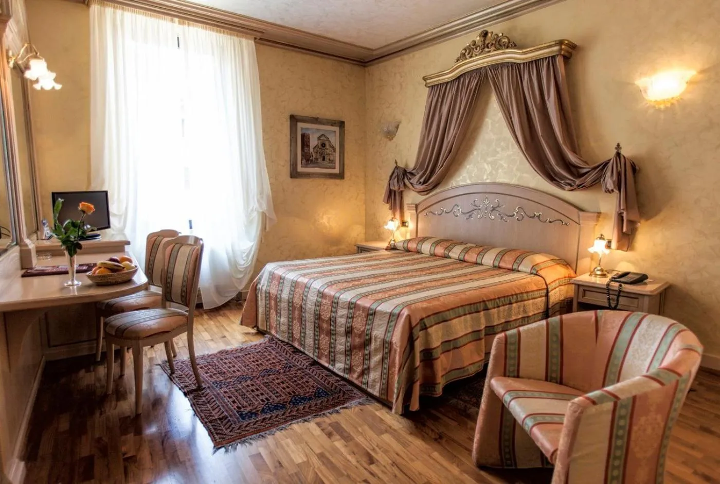 Photo of the whole room, Bed in Hotel Colomba d'Oro