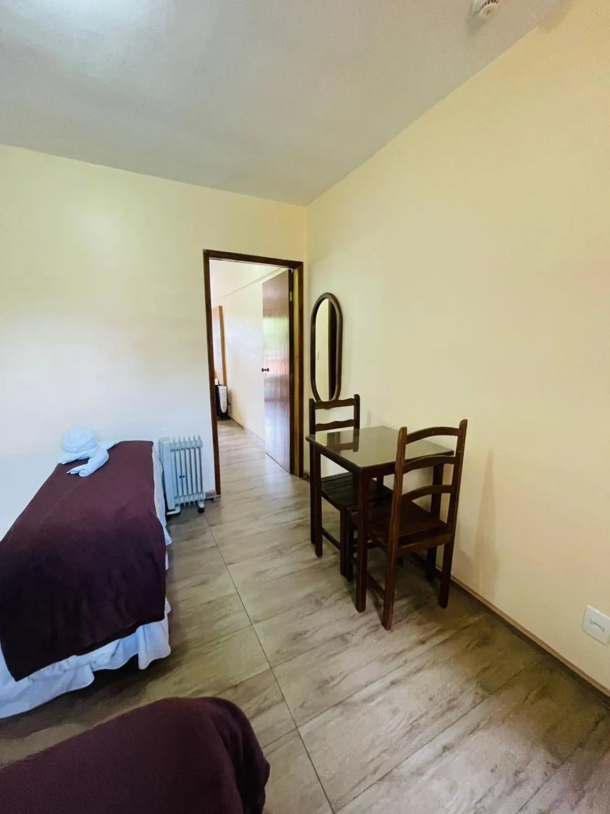 Bed in Hotel Garnier