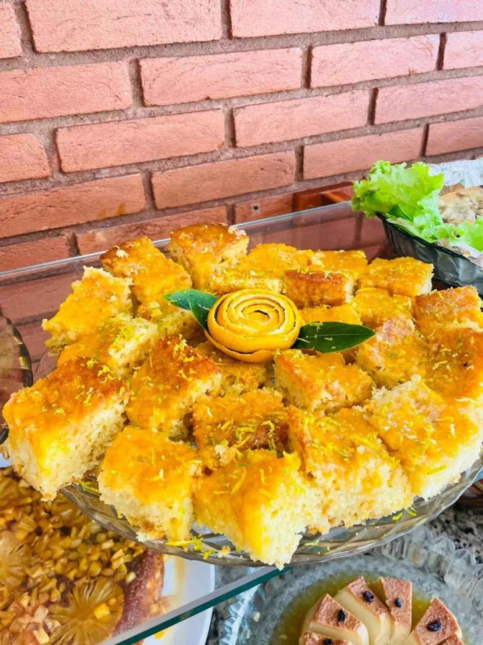 Restaurant/places to eat in Hotel Garnier