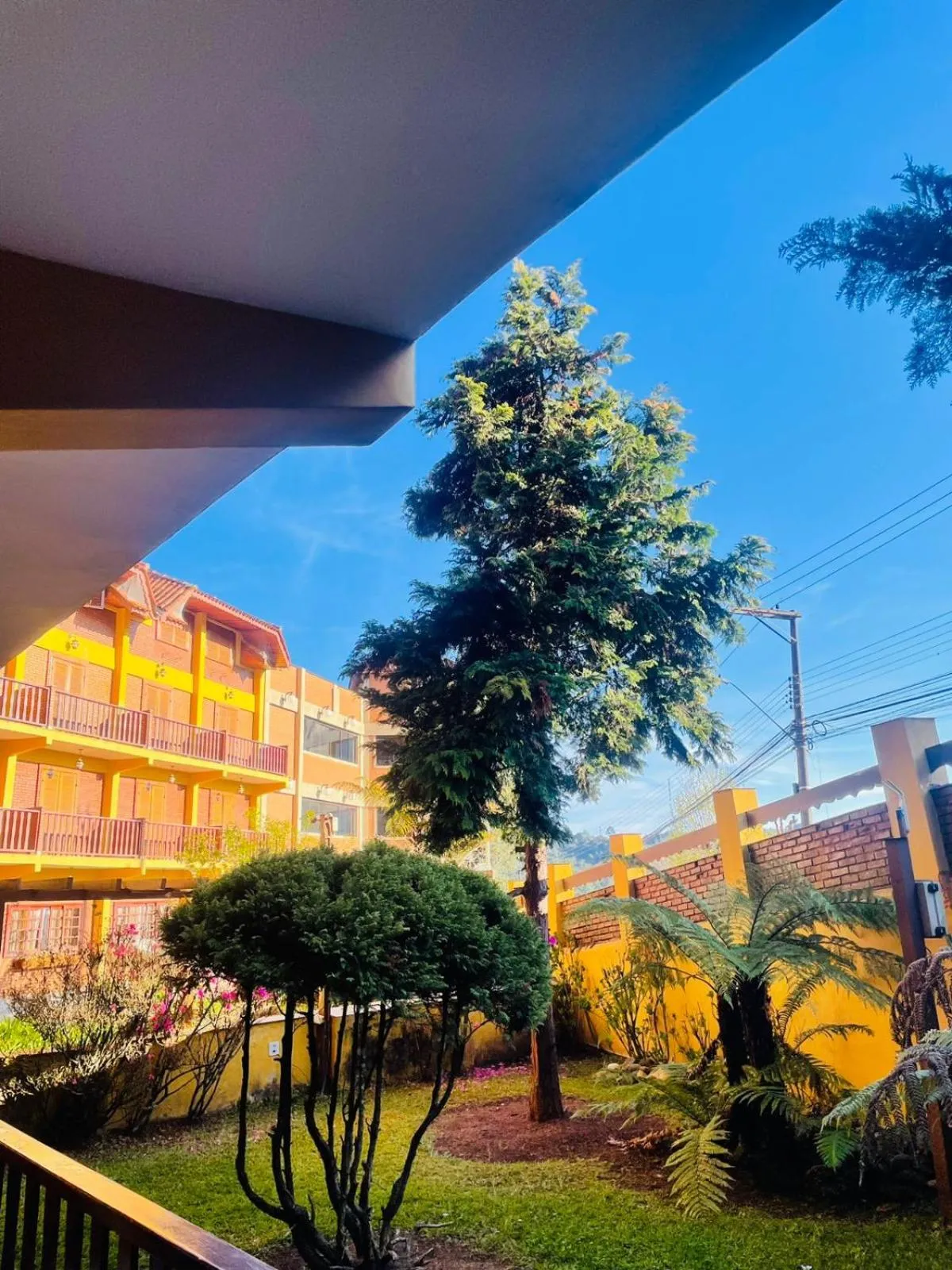 Spring in Hotel Garnier