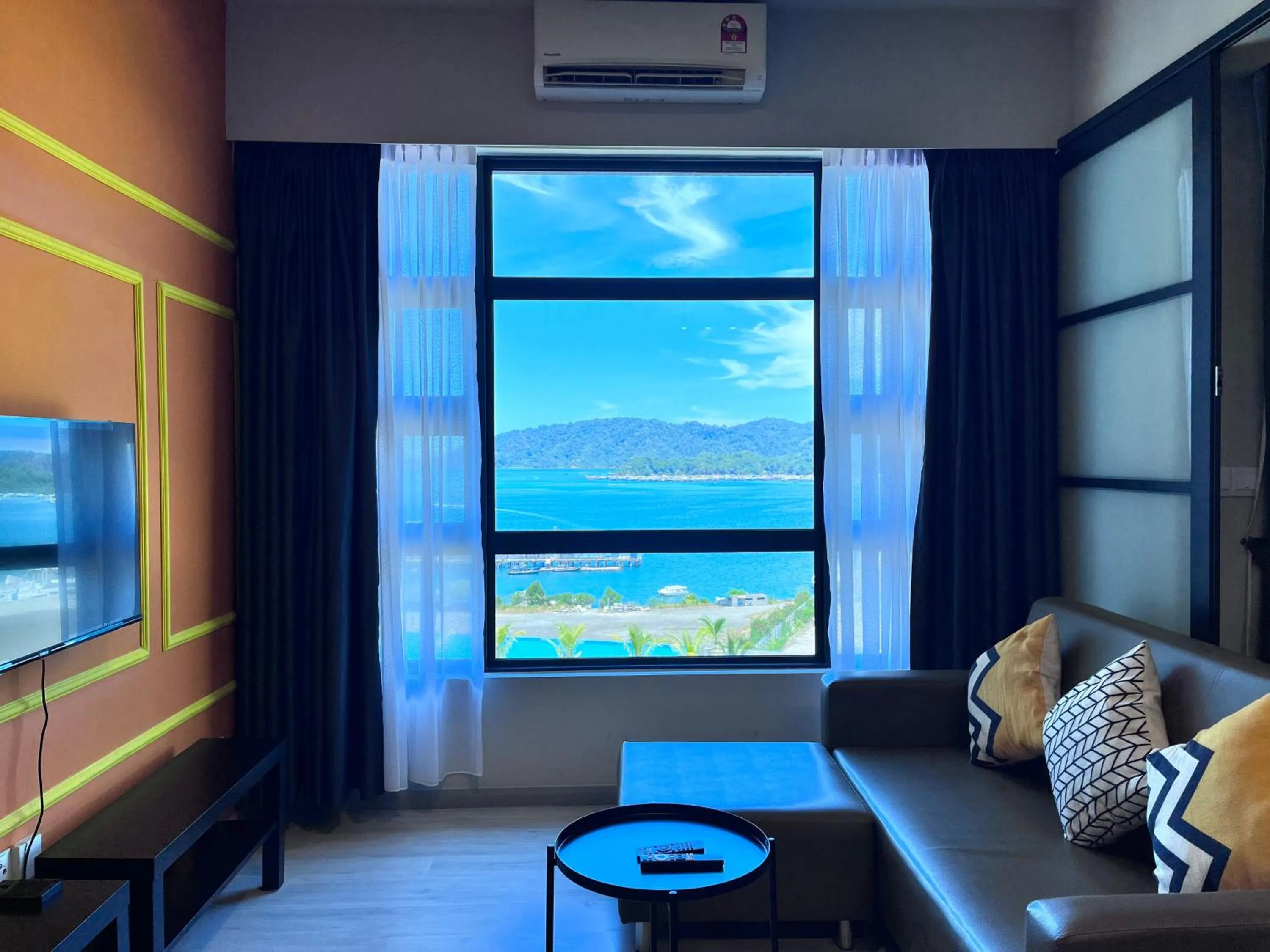 Splendours Condos@Jesselton Quay