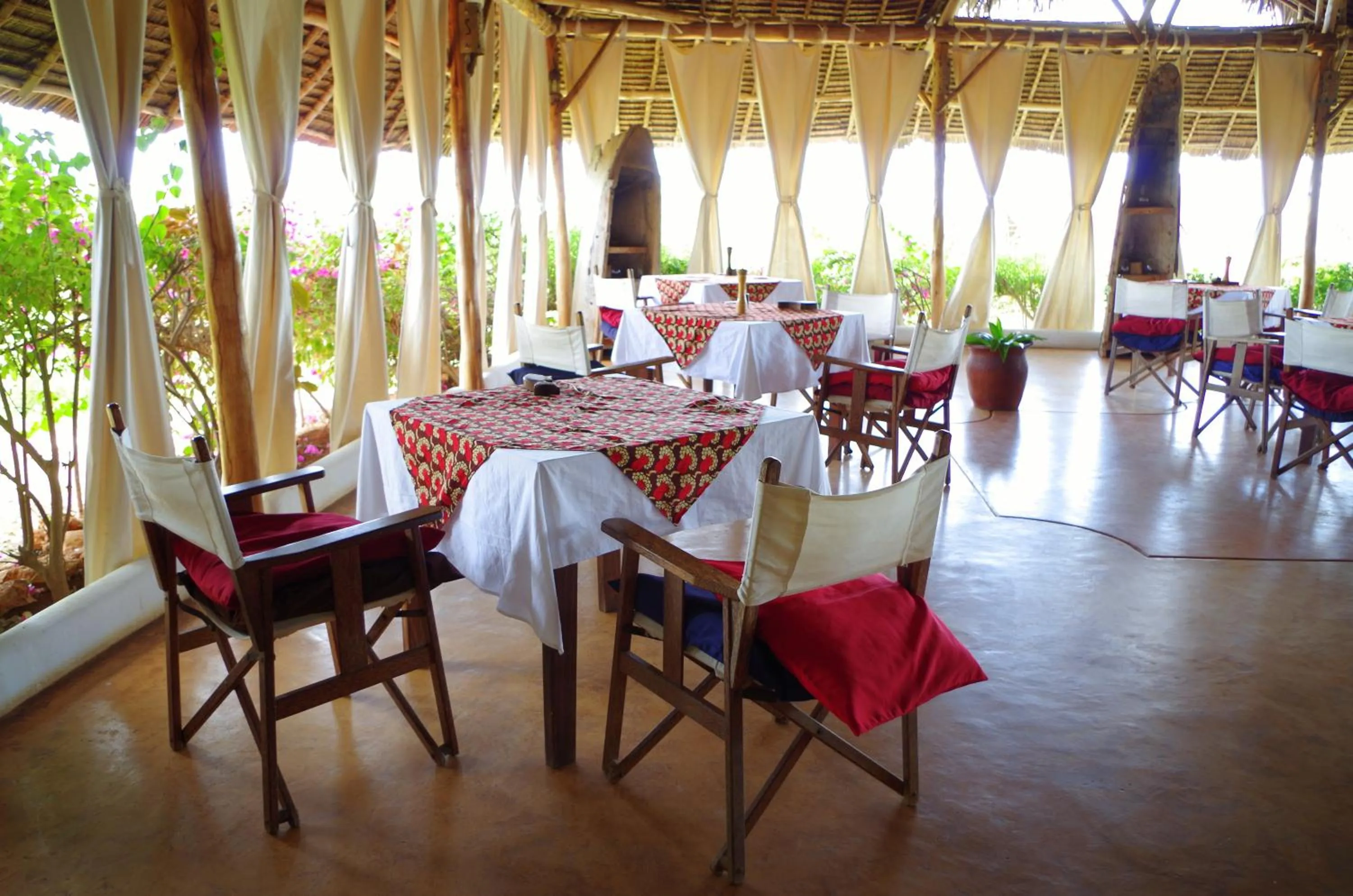 Restaurant/places to eat in Kasha Boutique Hotel