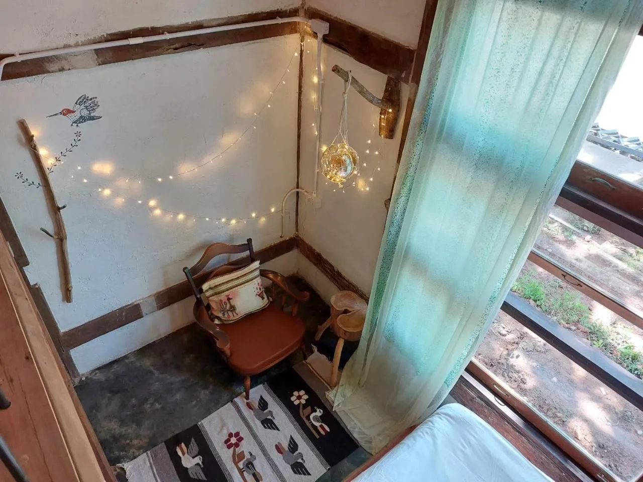 Seating area, Bed in THE RIVER RUNS CHIANG KLANG