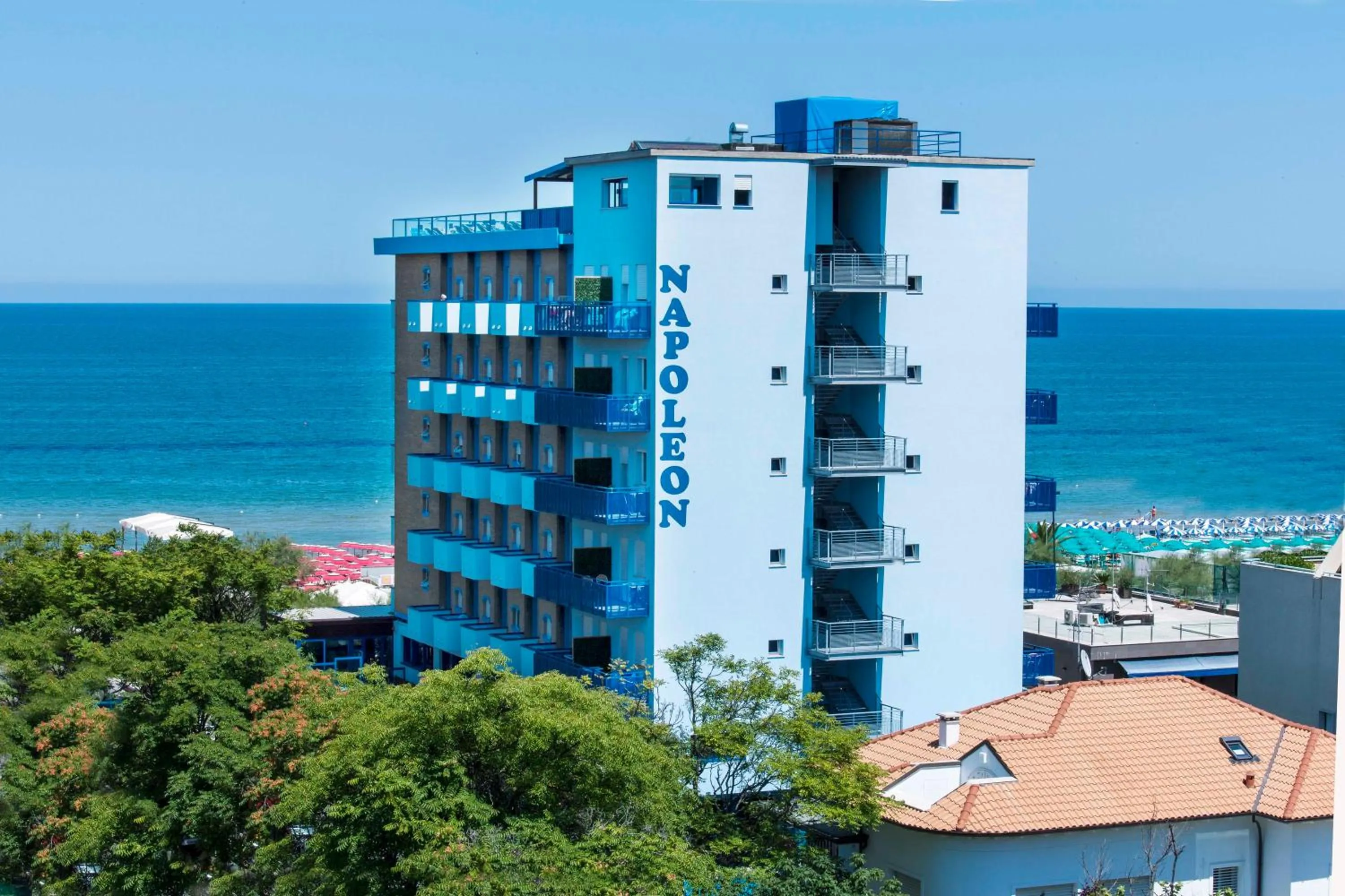 Facade/entrance in Hotel Napoleon