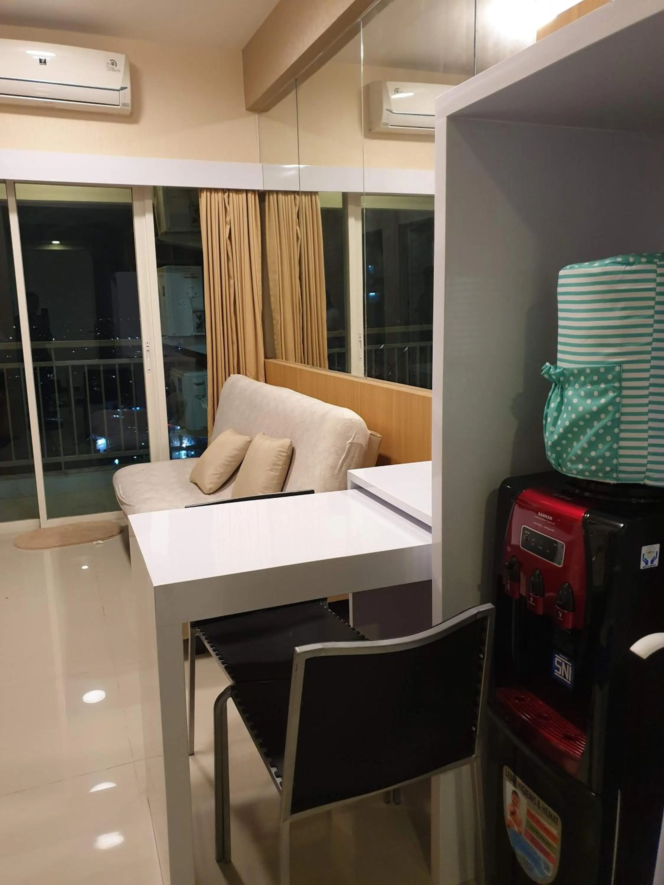 Cosmy Tanglin Apartment