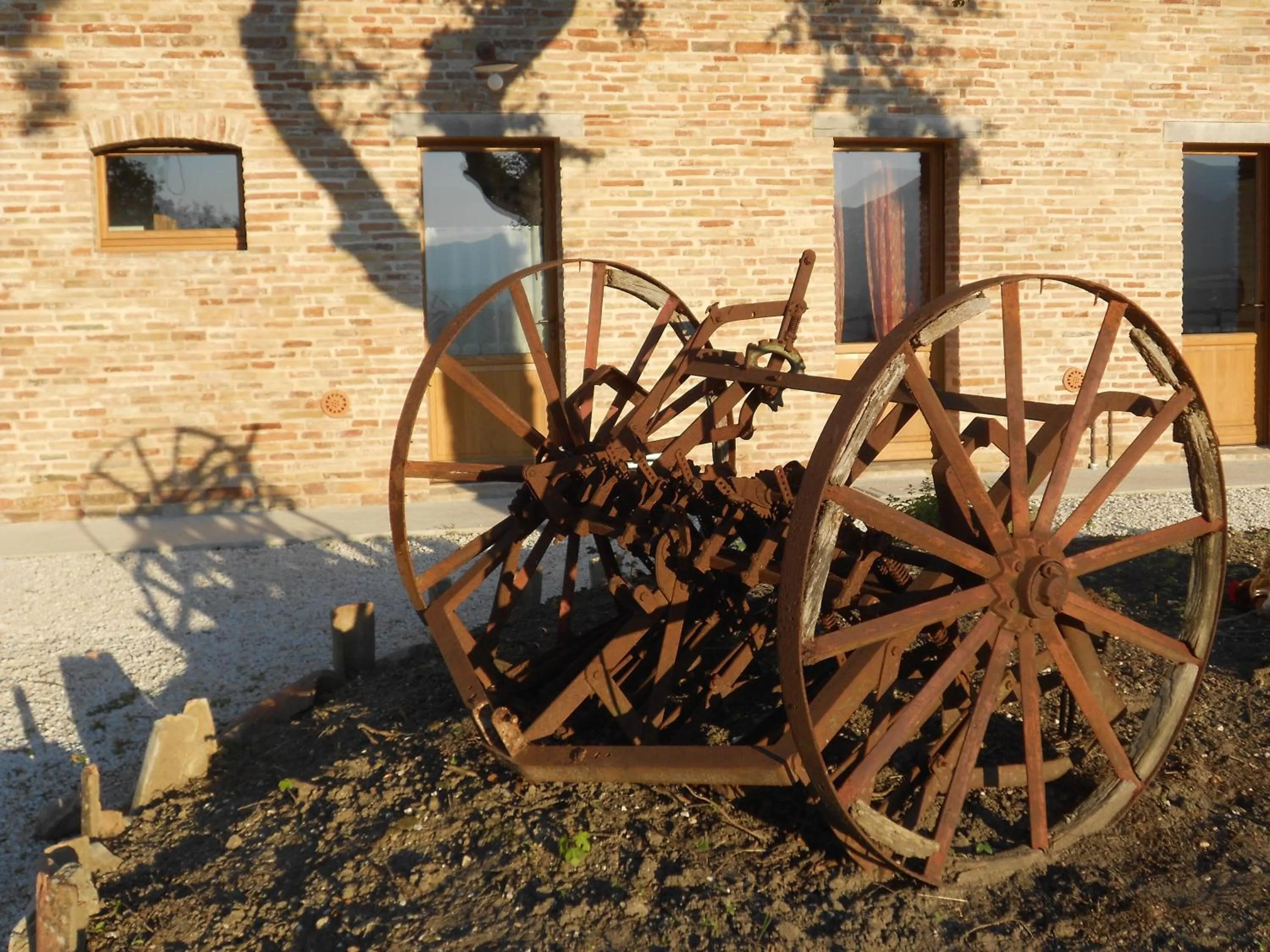 Decorative detail in L'Isola Che Non C'era