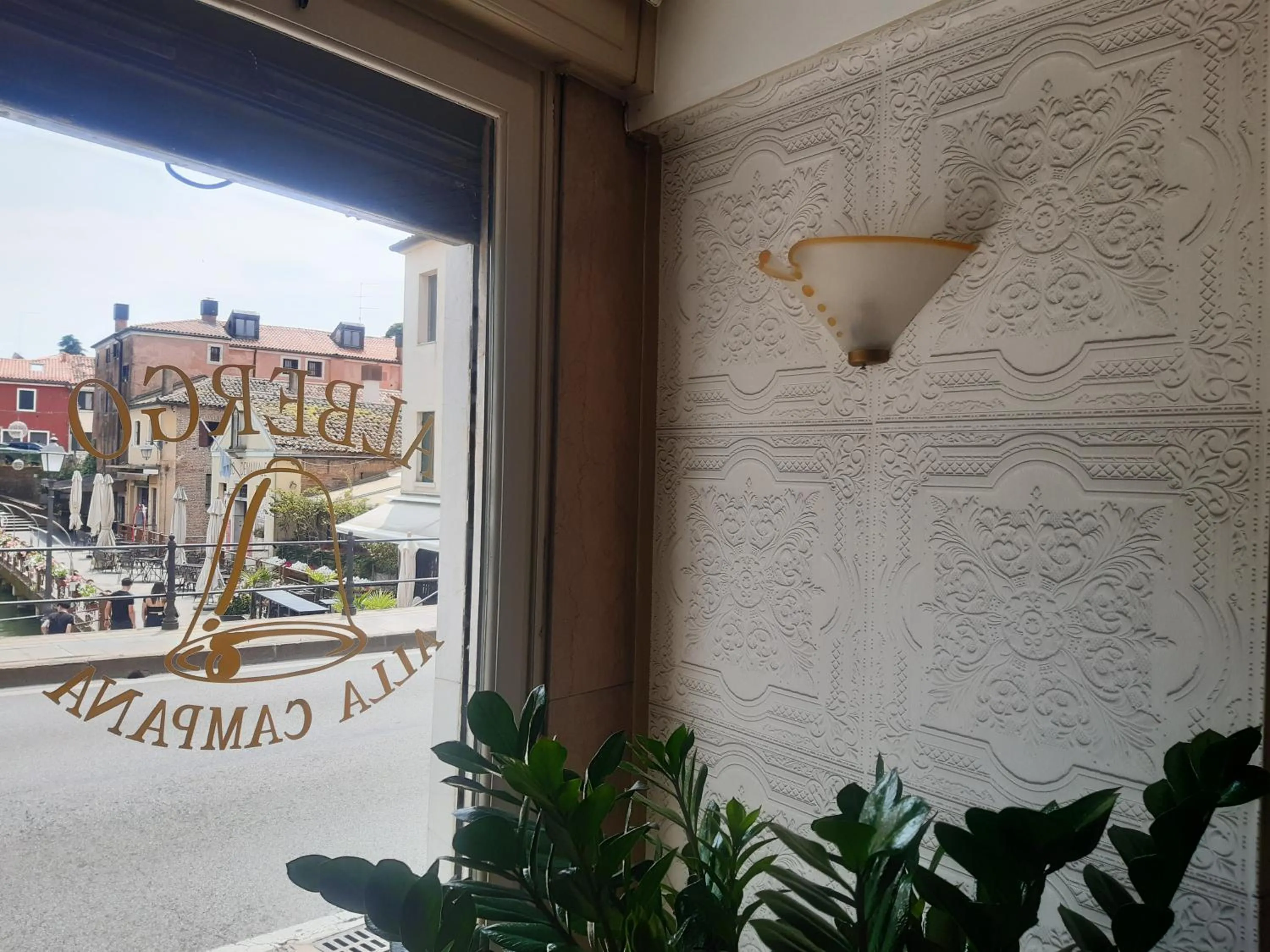 Lobby or reception in Albergo Alla Campana