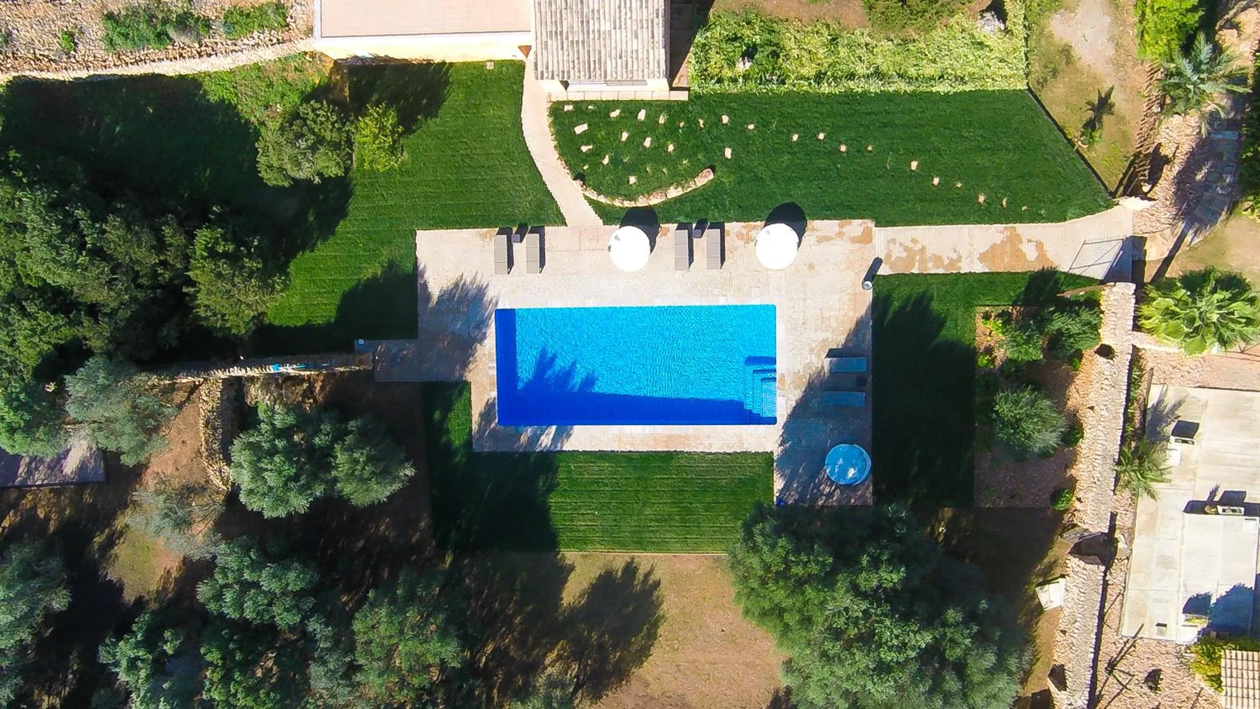 Bird's eye view in Bennoc Petit Hotel