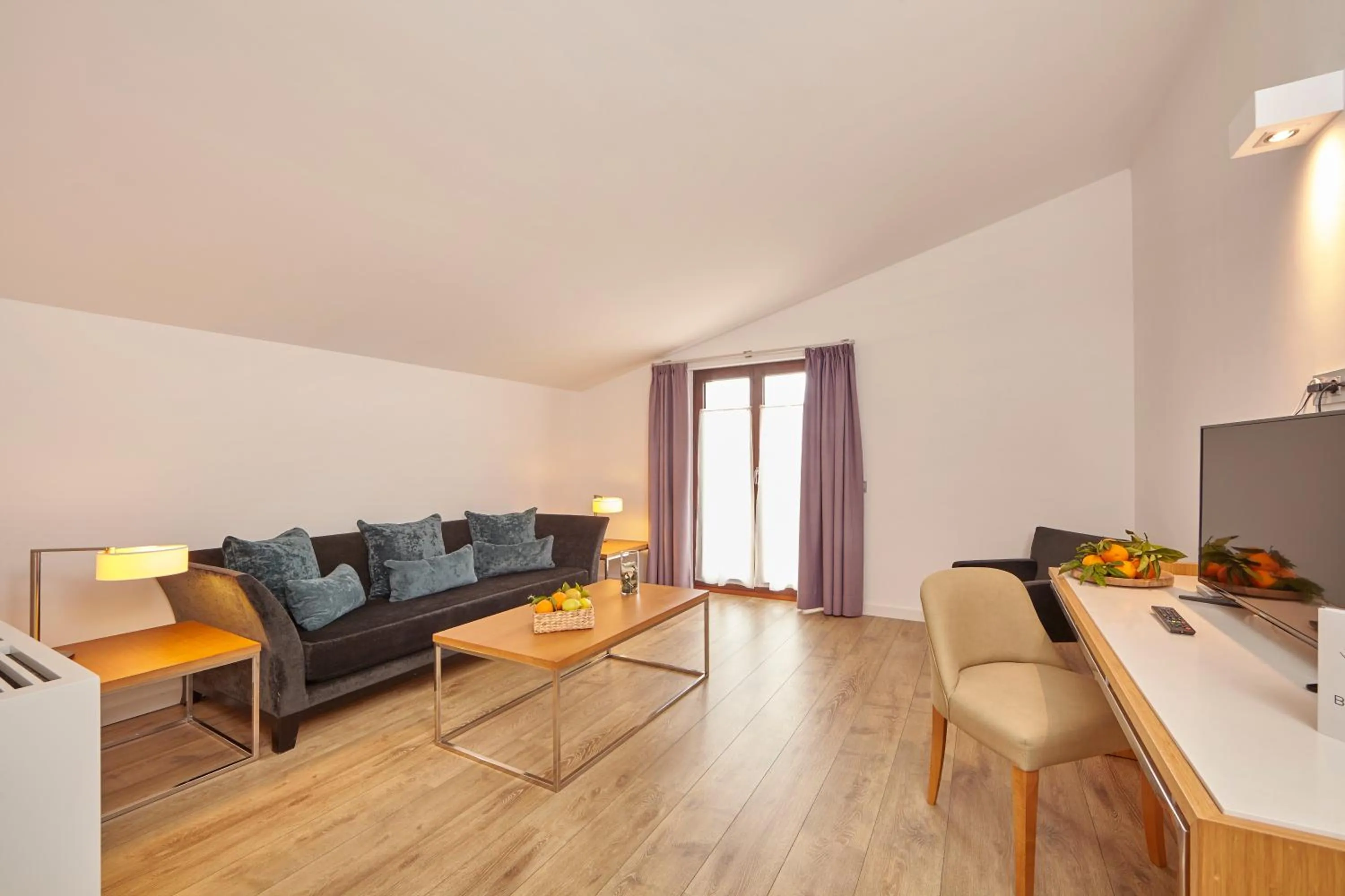 Living room in Bennoc Petit Hotel