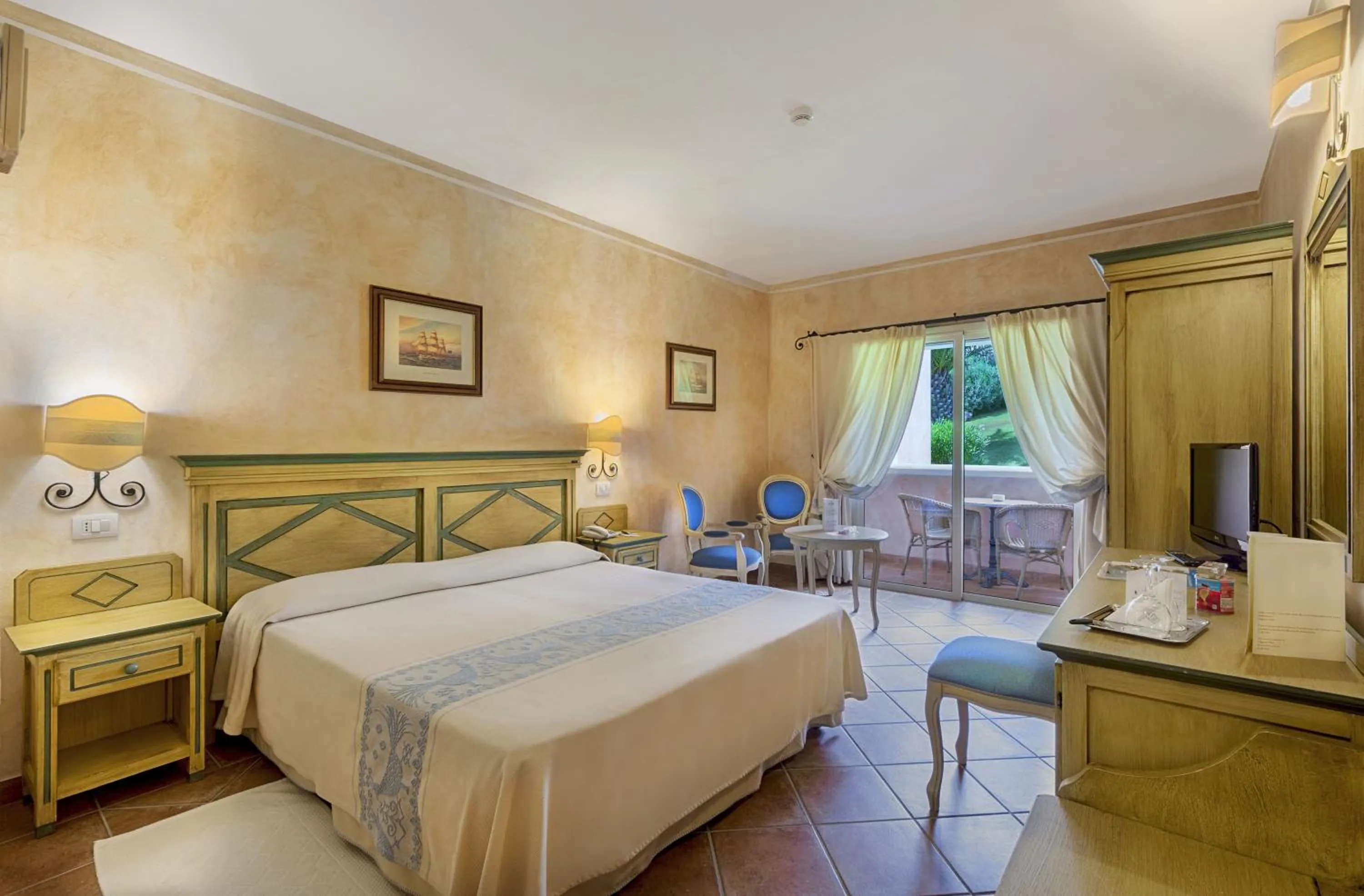 Photo of the whole room, Bed in COLONNA RESORT, a Colonna Luxury Beach Hotel, Porto Cervo