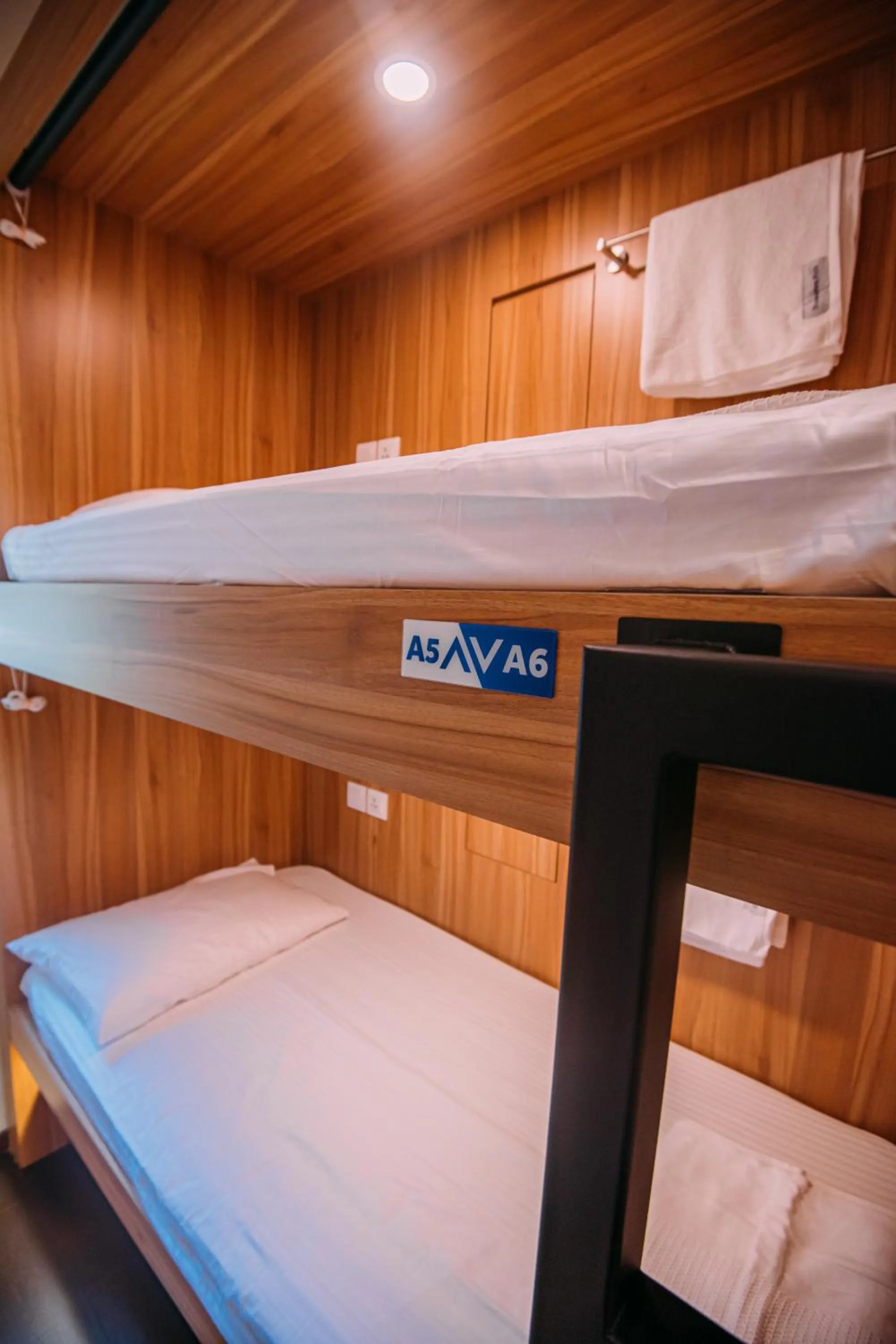 bunk bed, Bed in Bluewaters Pods 38 Hongkong St