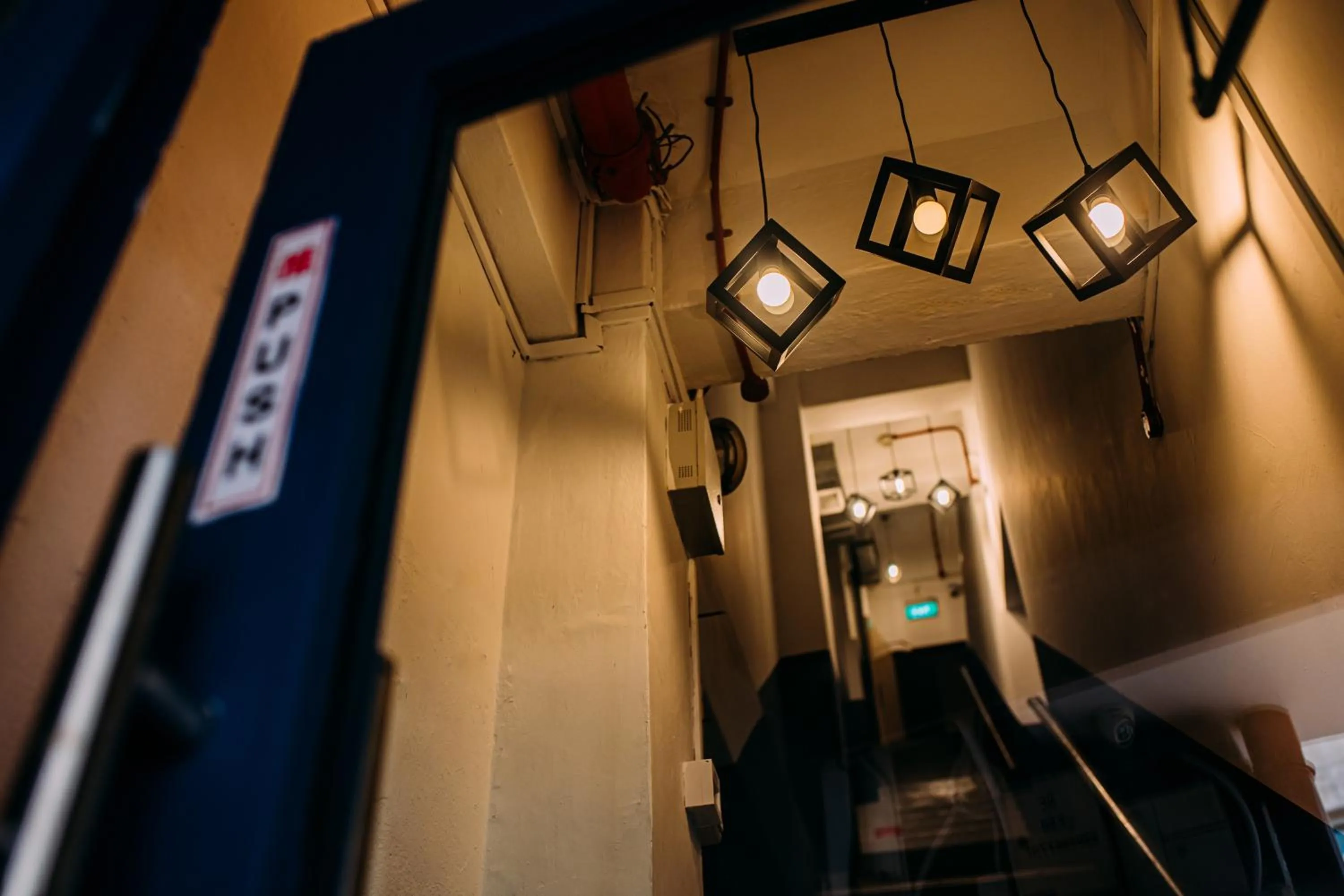 Bluewaters Pods 38 Hongkong St