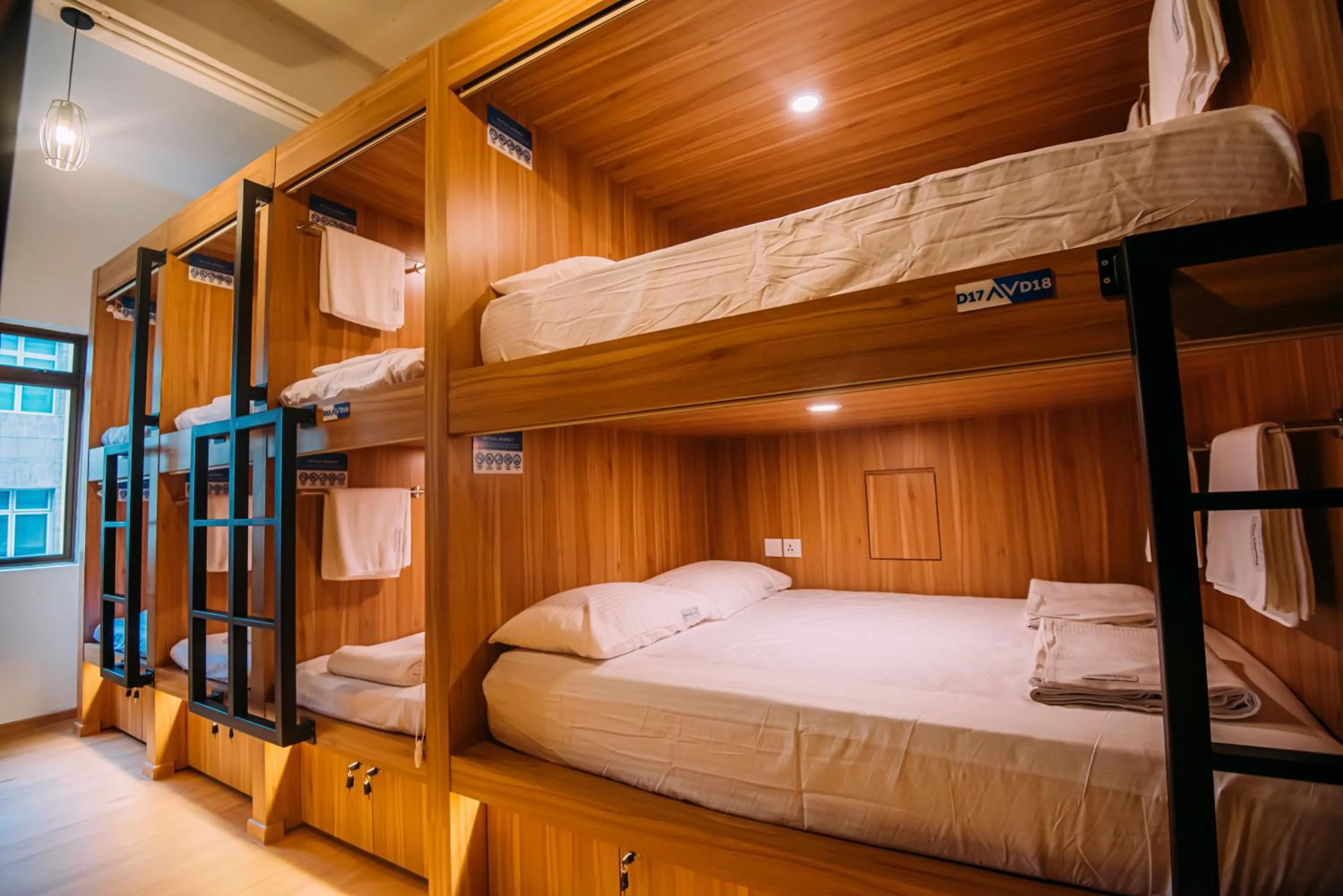 bunk bed, Bed in Bluewaters Pods 38 Hongkong St
