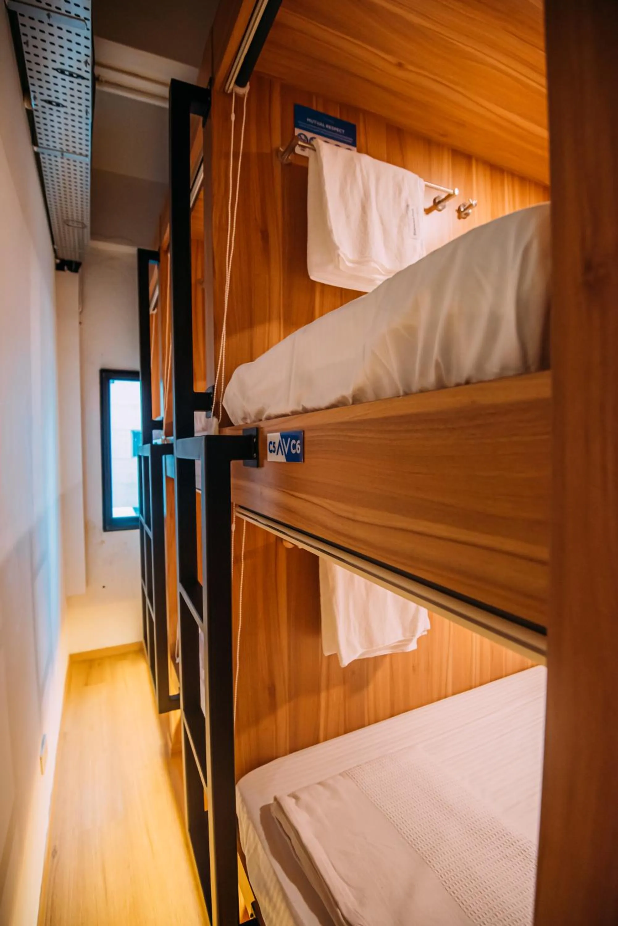 bunk bed, Bed in Bluewaters Pods 38 Hongkong St