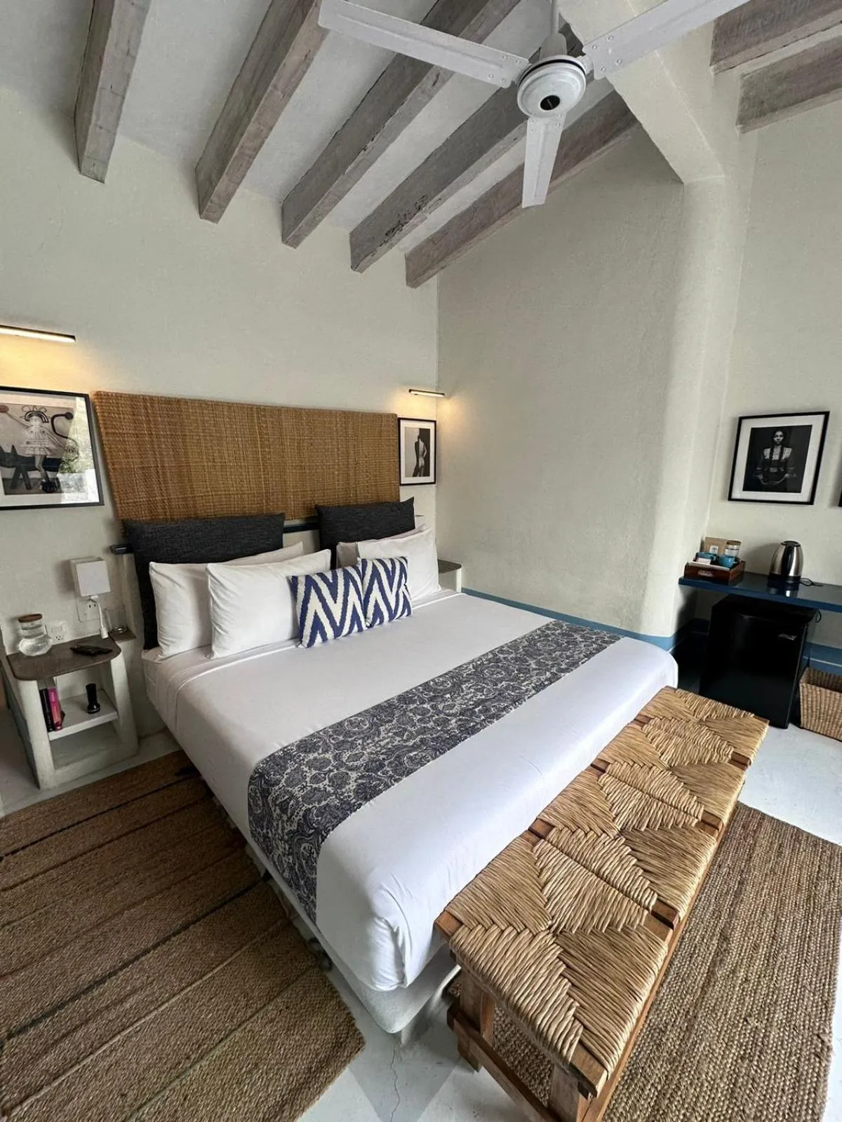 Bed in Hotel El Ciruelo, Tepoztlán