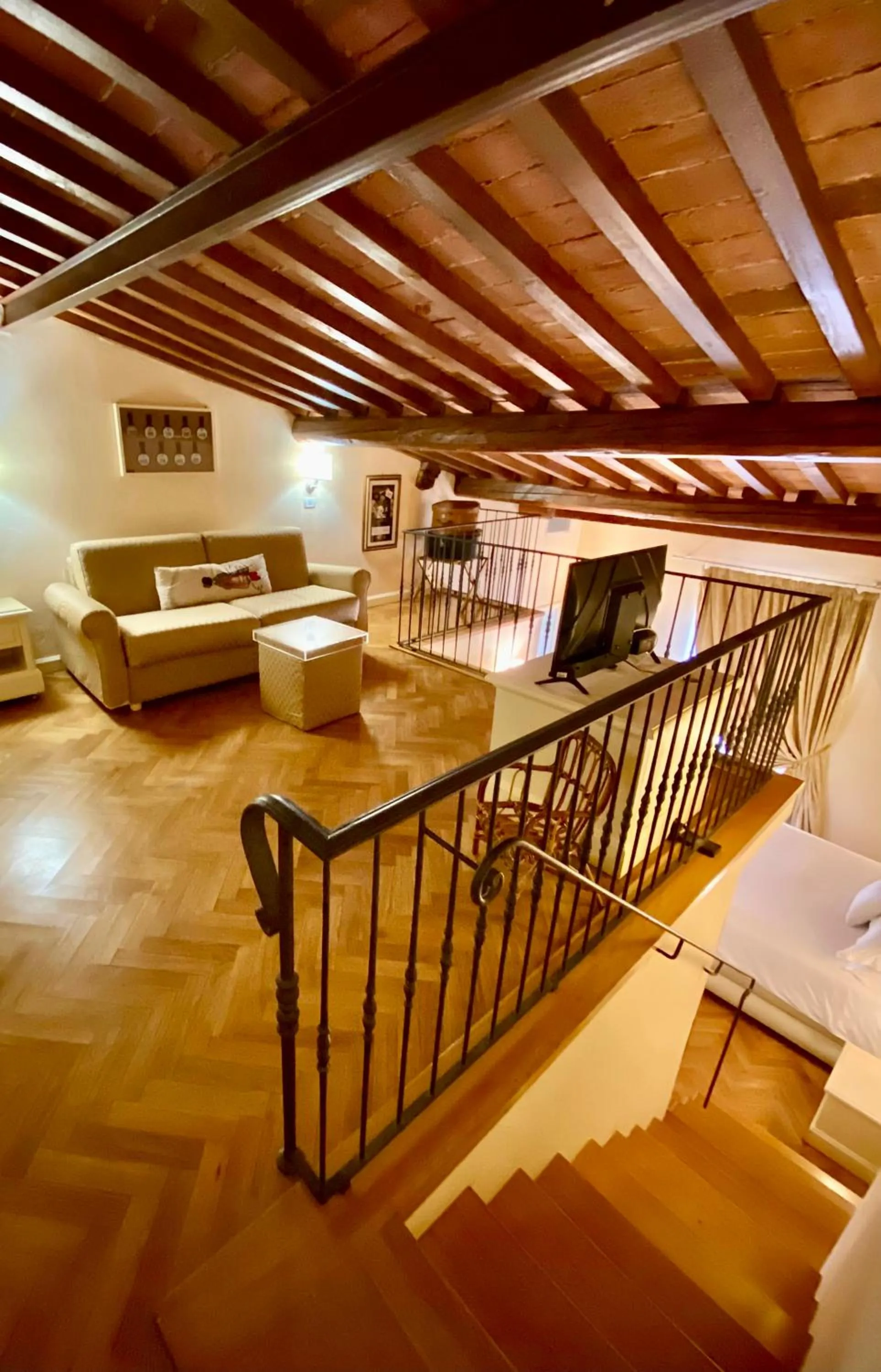 TV and multimedia in Granduomo Charming Accomodation