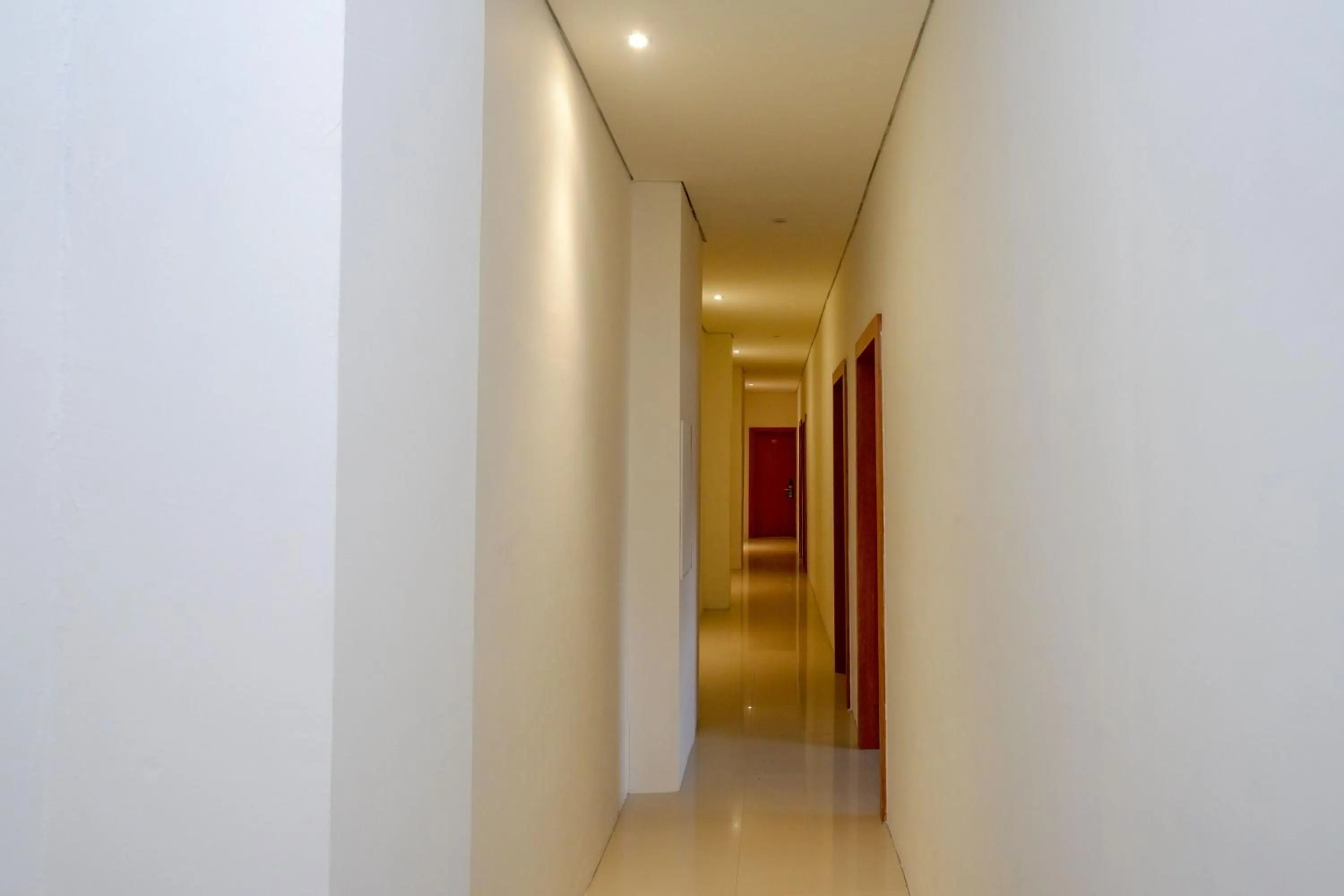 Property building in Sans Hotel Pippo Yogyakarta by RedDoorz