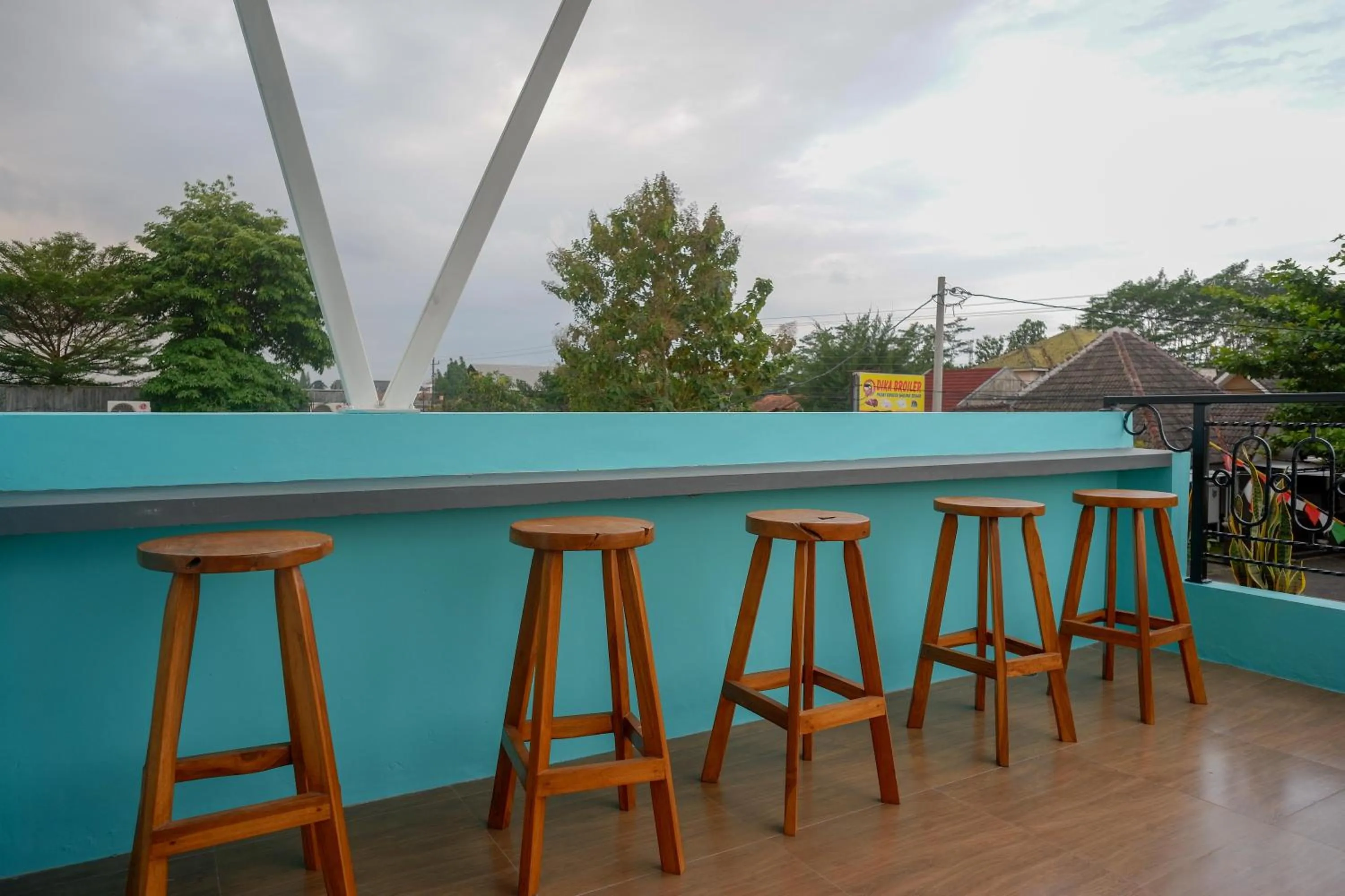 Balcony/Terrace in Sans Hotel Pippo Yogyakarta by RedDoorz