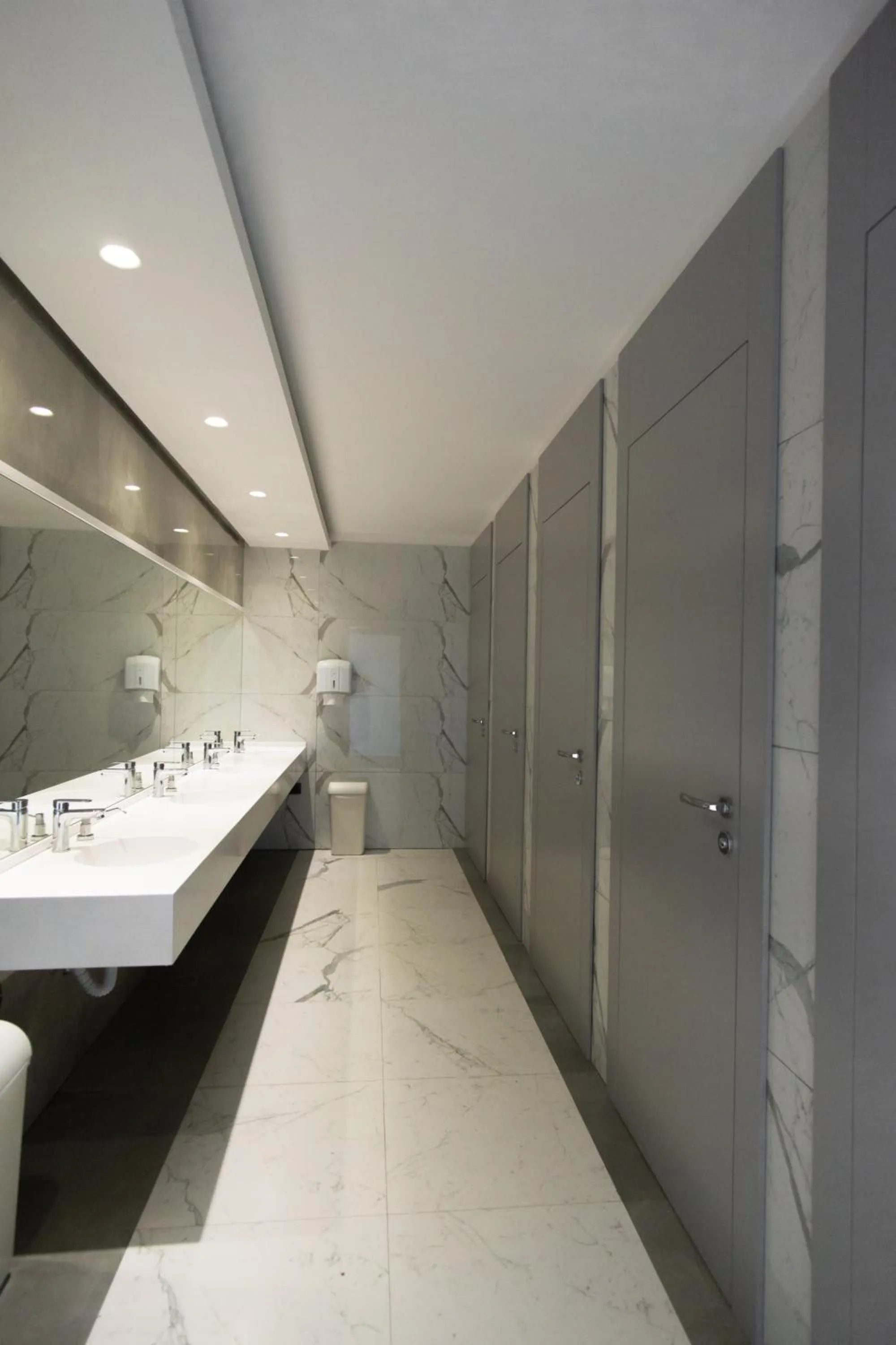 Bathroom in Te'Dreri - Llogora Tourist Village