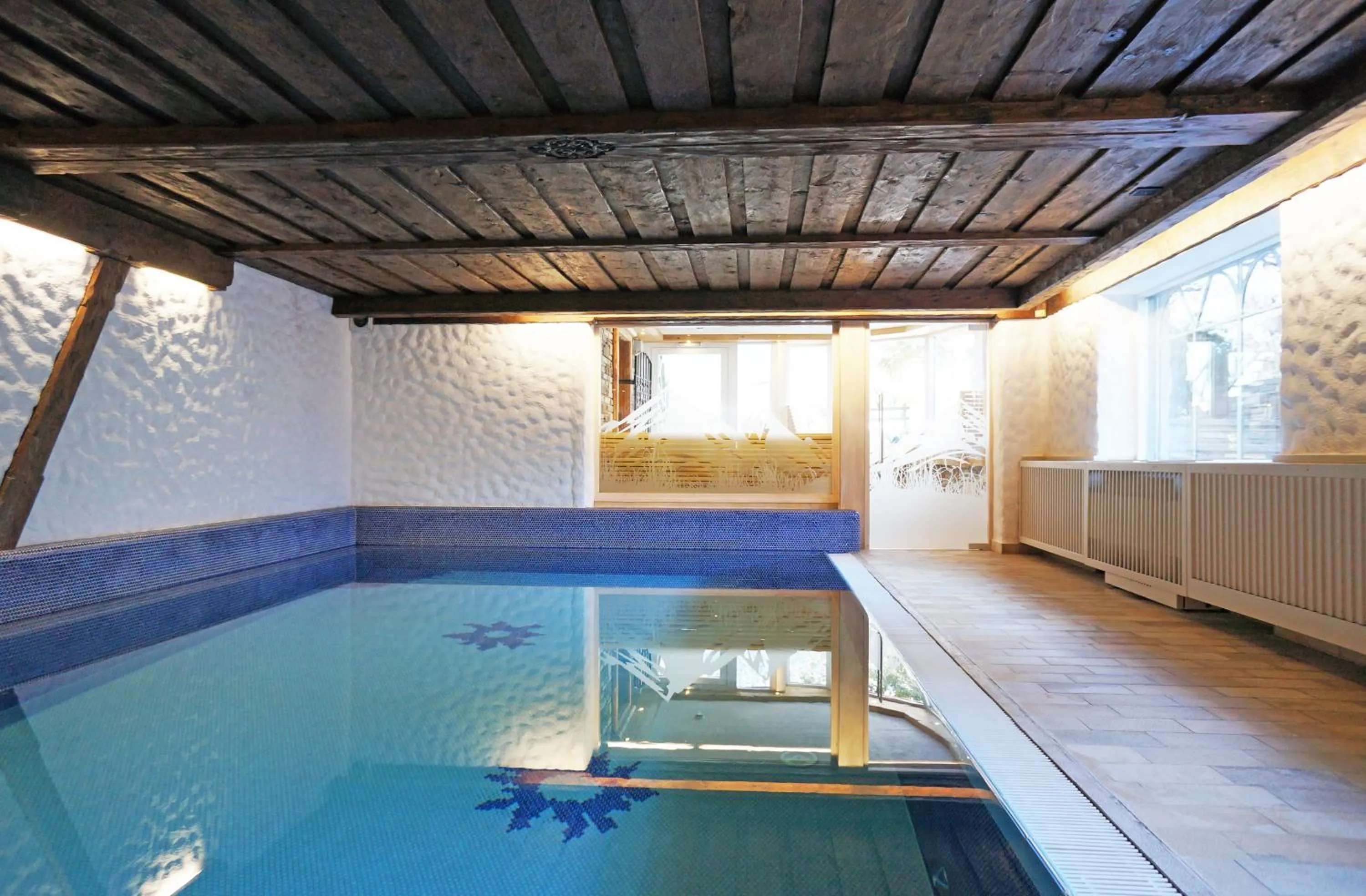 Swimming pool in Aparthotel Landhaus St. Joseph (Indoor Pool)