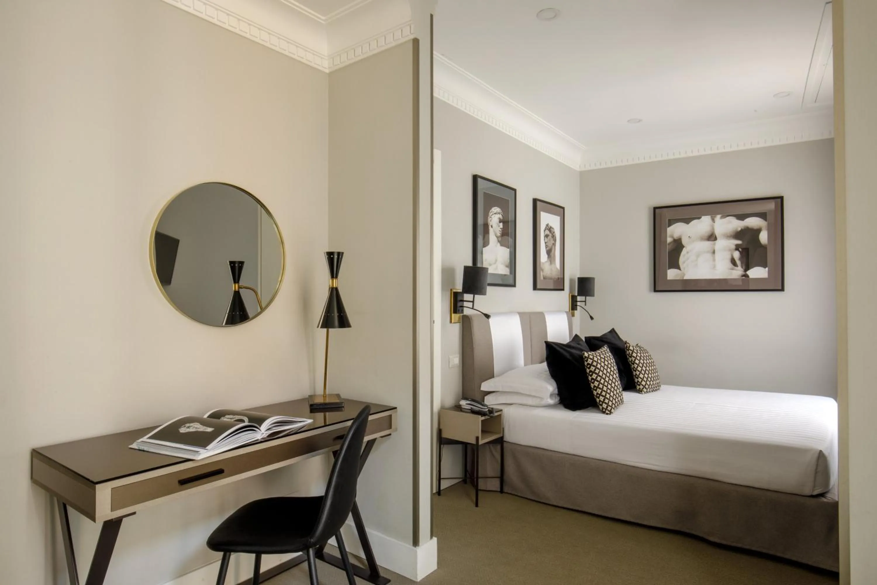 Bed in Condotti Boutique Hotel