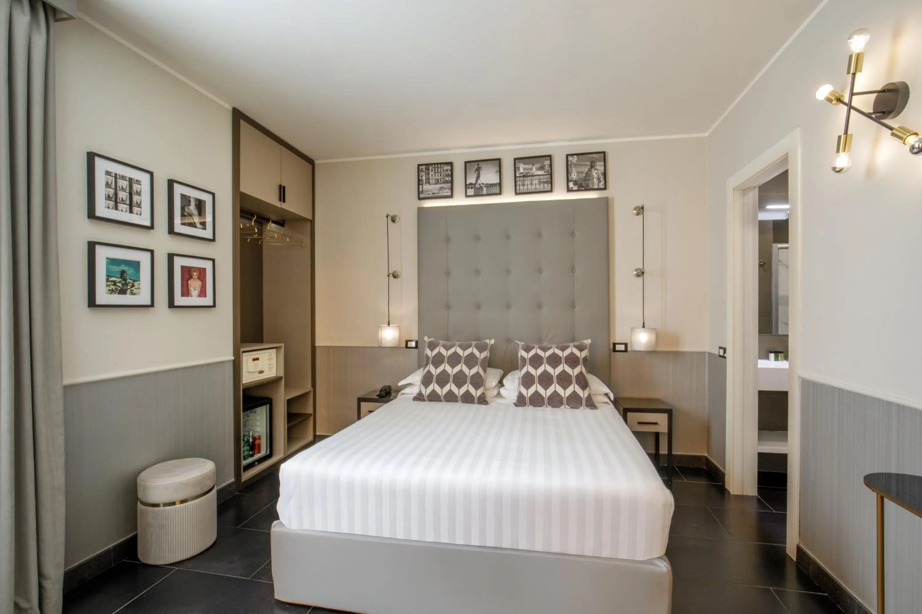 Bedroom, Bed in Condotti Boutique Hotel