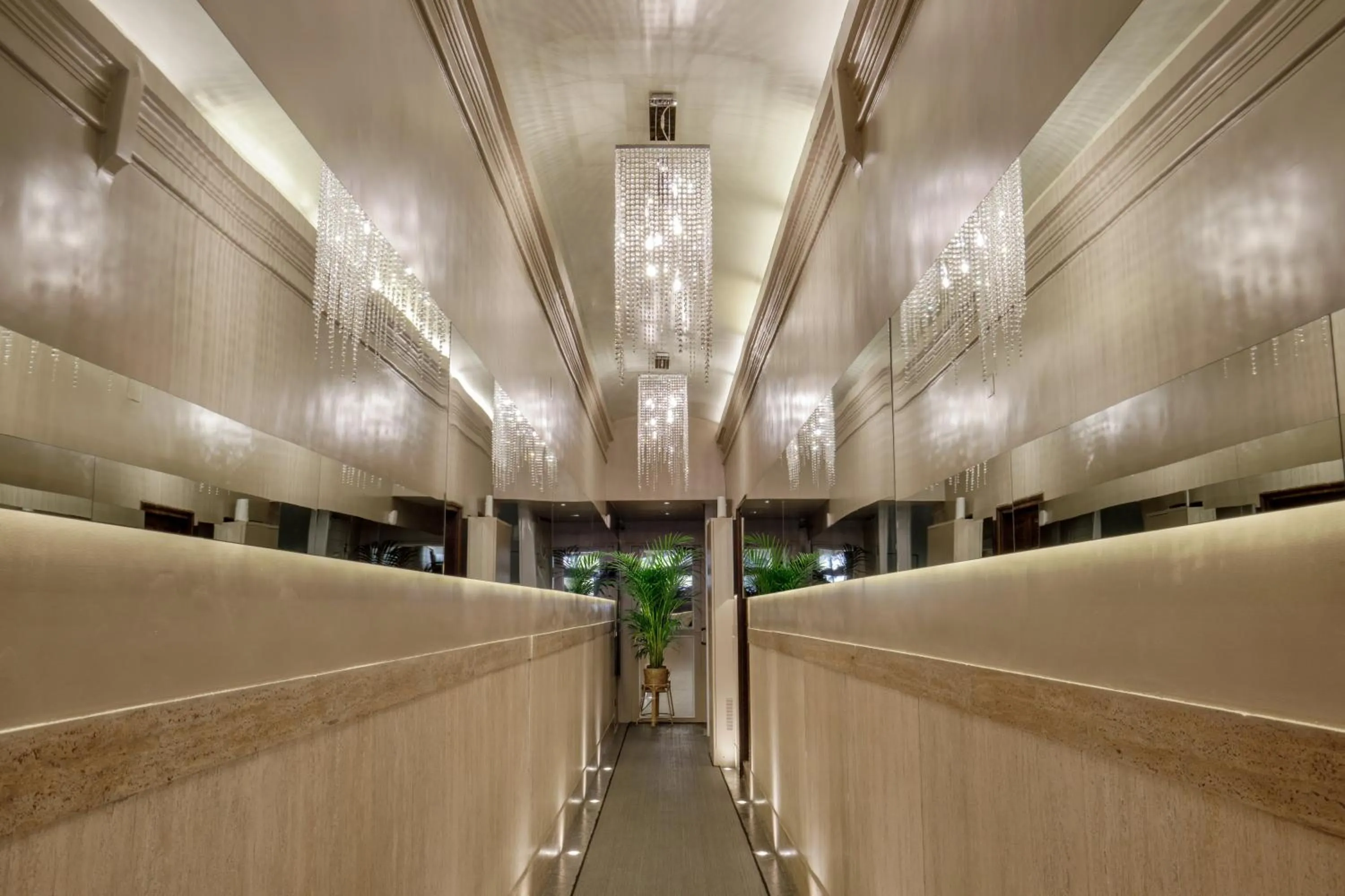 Facade/entrance in Condotti Boutique Hotel