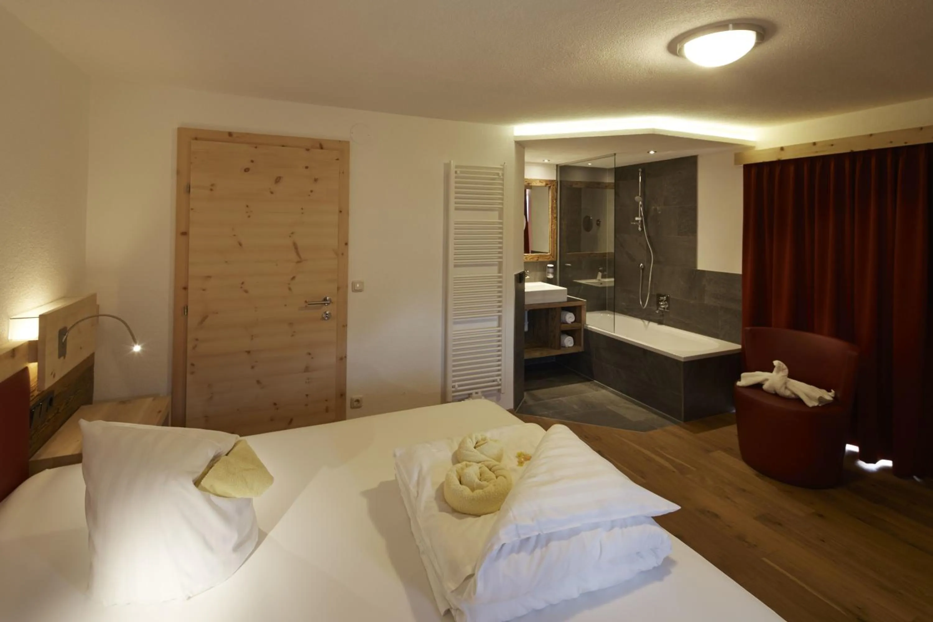 Photo of the whole room, Bed in Talackerhof