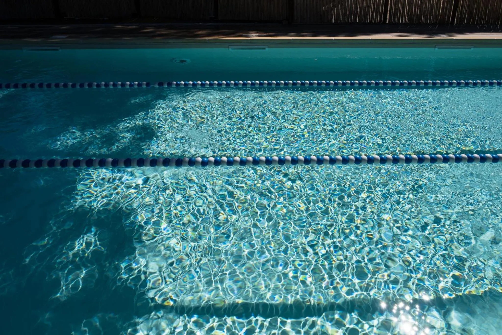 Swimming pool in Canado Family Hotel