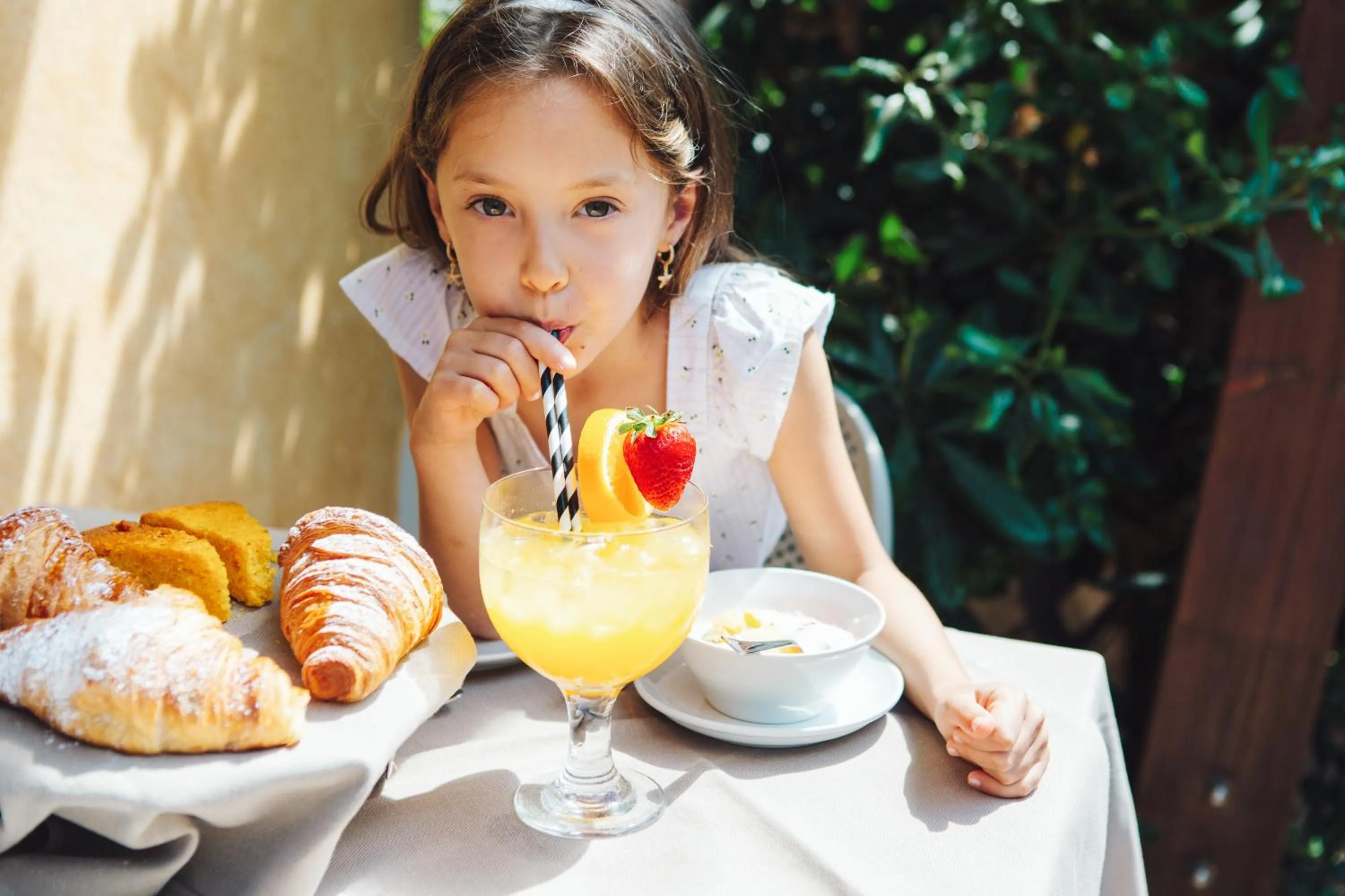 Breakfast in Canado Family Hotel
