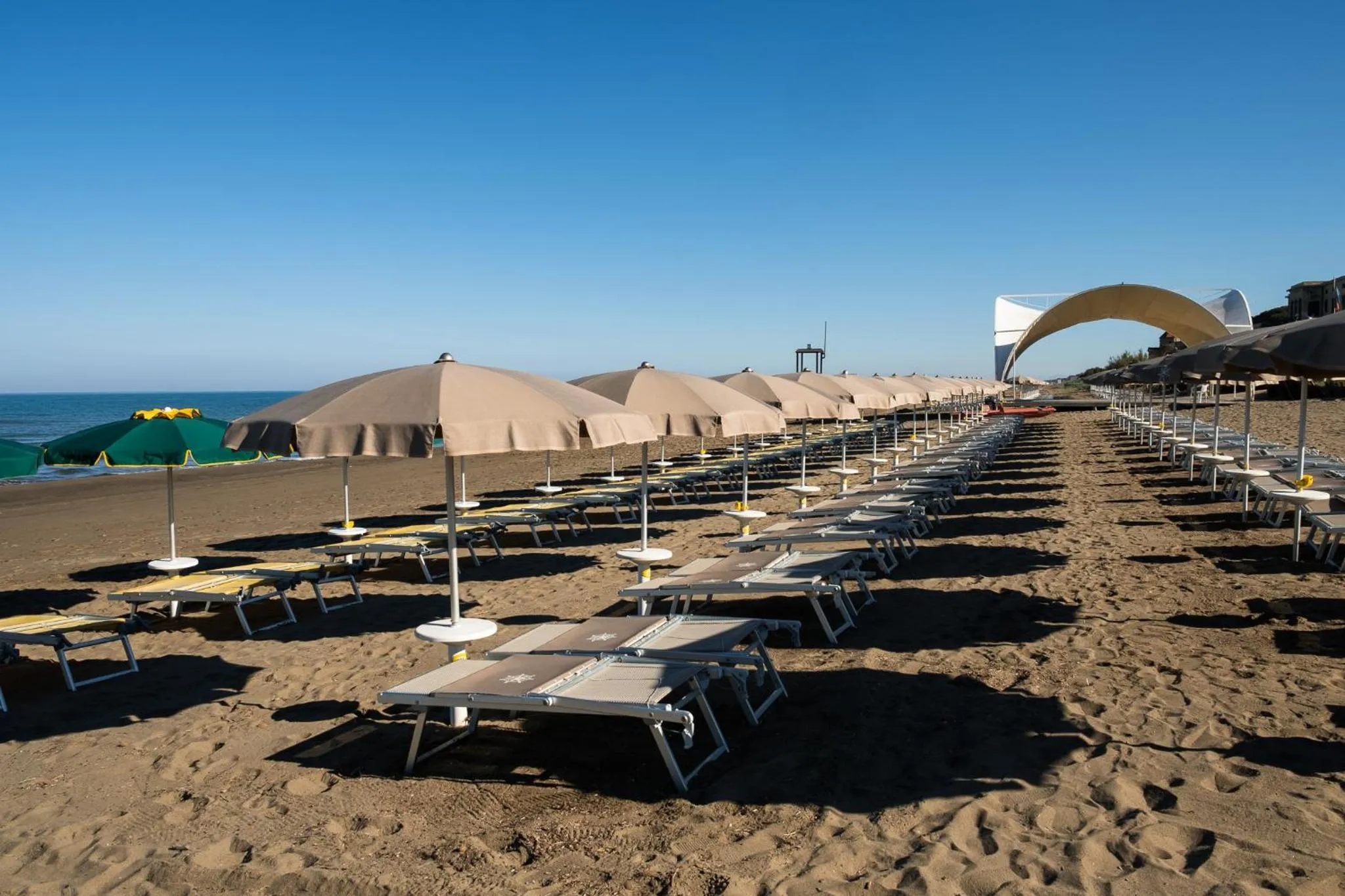 Beach in Canado Family Hotel