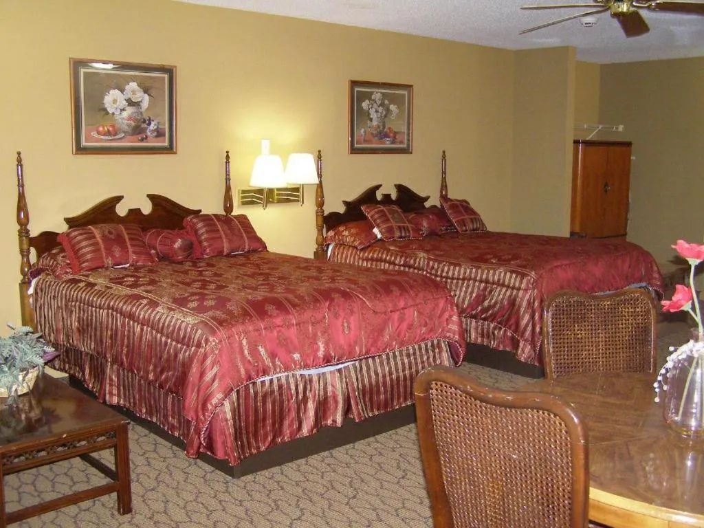 Photo of the whole room, Bed in FIRST WESTERN INN