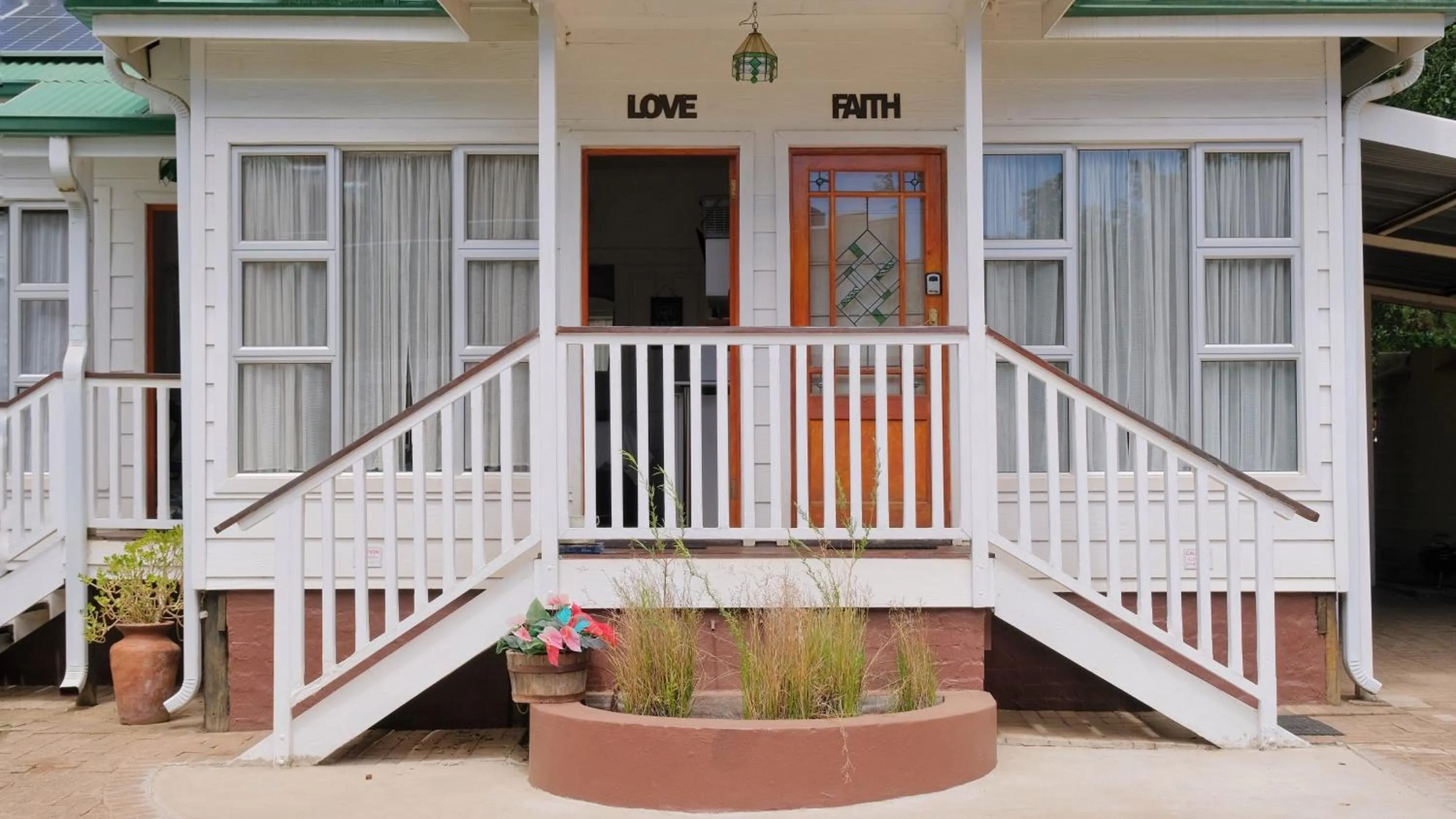 Property building in Knock Out View Clarens