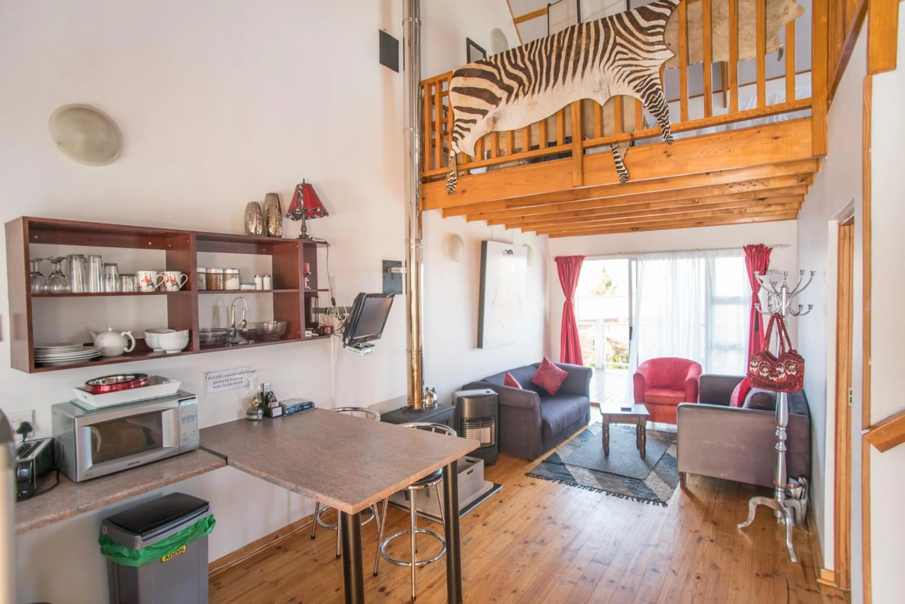 TV and multimedia in Knock Out View Clarens