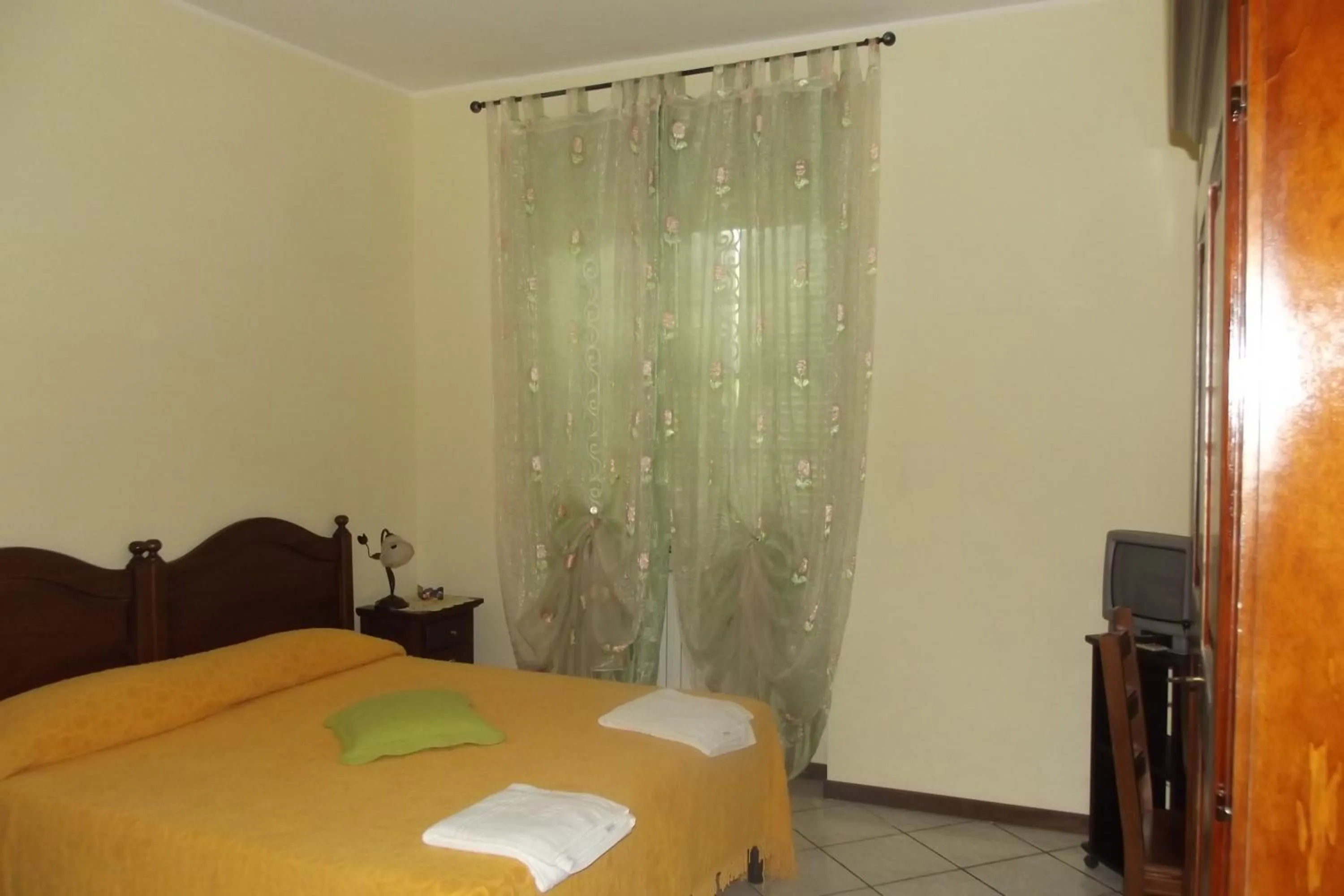 Bed in Antica Locanda Della Via Francigena