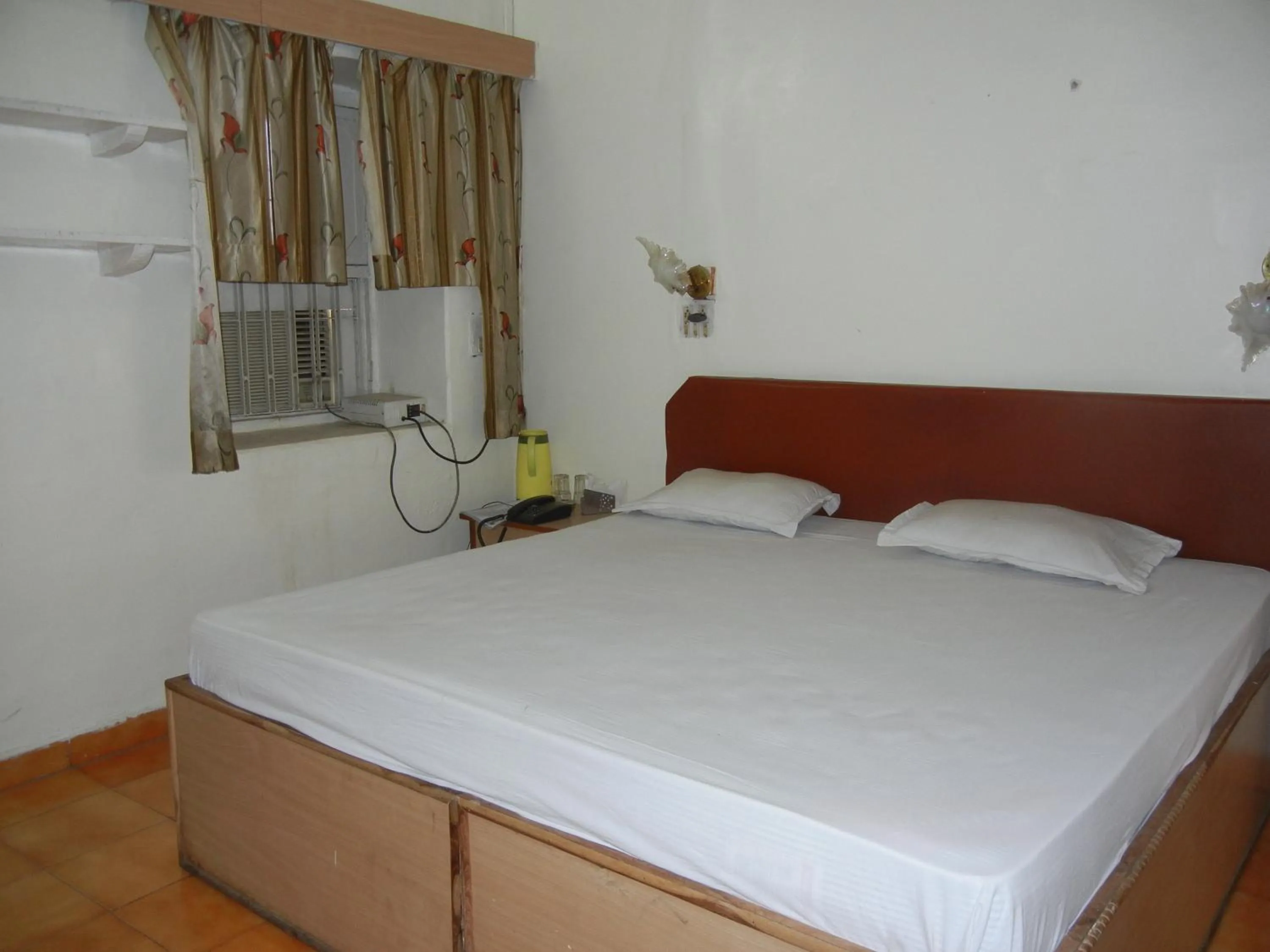 Photo of the whole room, Bed in Hotel Grand Barrack